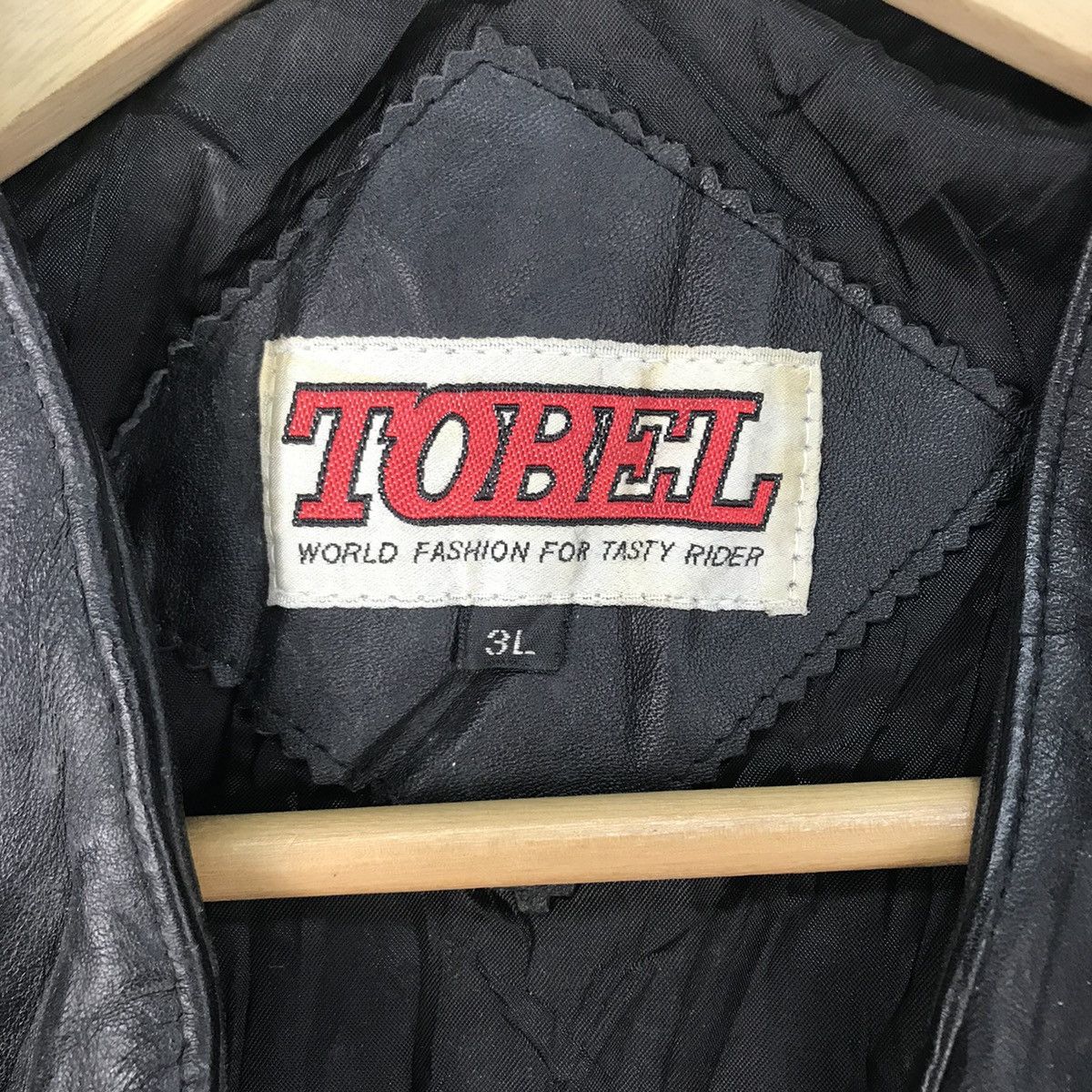 Genuine Leather Vintage Tobel Motorcycle Leather Vest Size US L / EU 52-54 / 3 - 5 Thumbnail