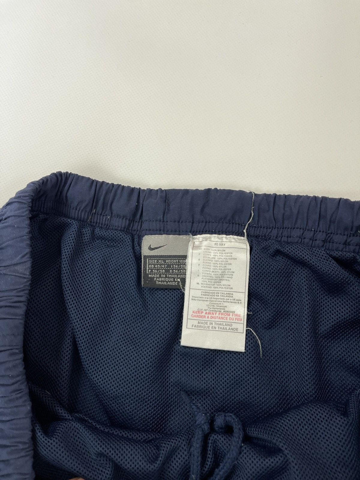 Nike Nike vintage y2k blue nylon shorts swoosh logo Size US 36 / EU 52 - 6 Thumbnail