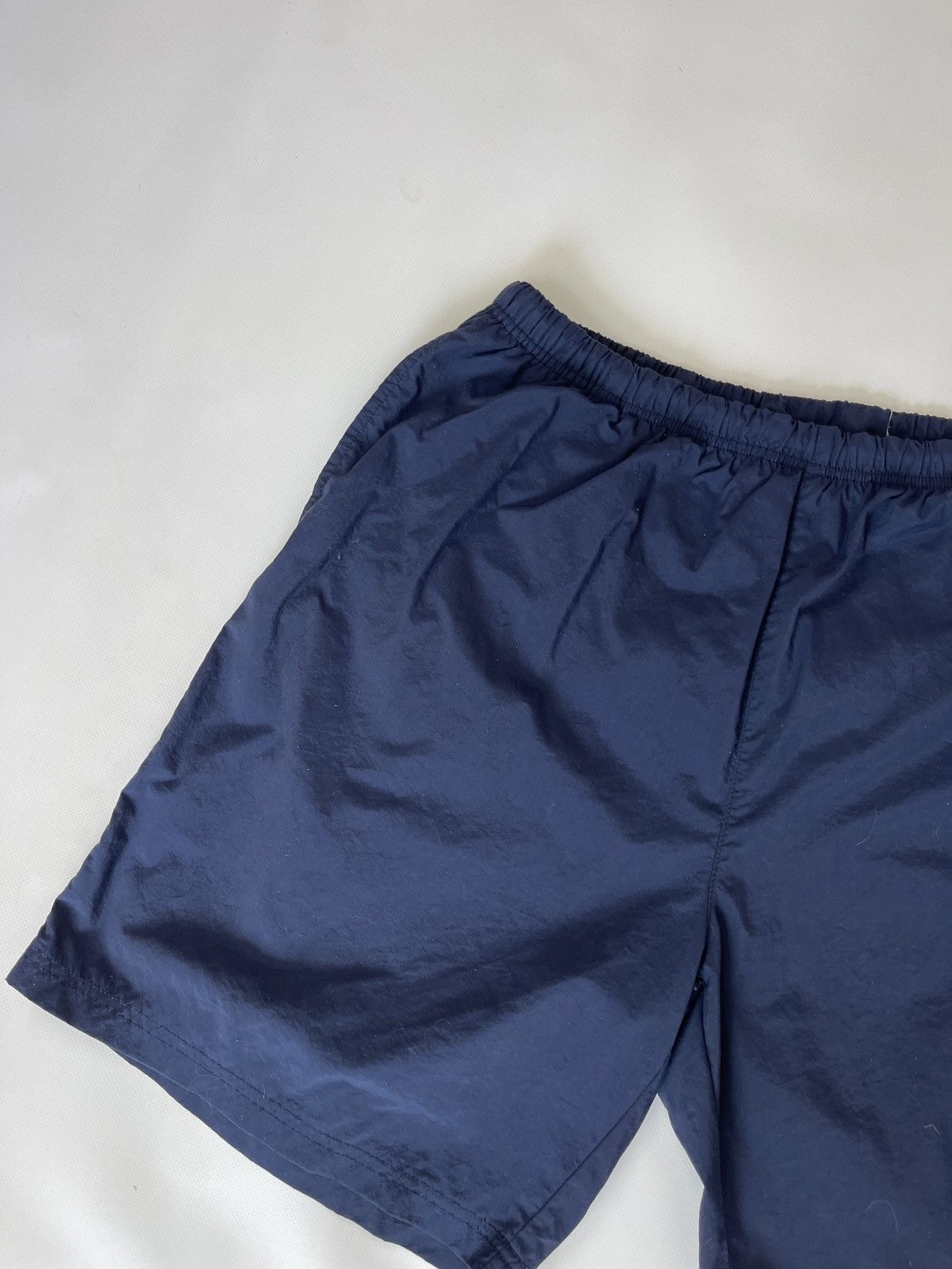 Nike Nike vintage y2k blue nylon shorts swoosh logo Size US 36 / EU 52 - 4 Thumbnail