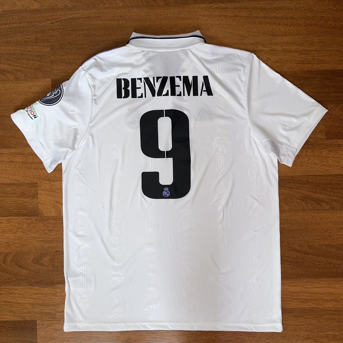 image of NWT Real Madrid Adidas 22/23 Football Home Jersey 9 Benzema in White, Men's (Size XL)