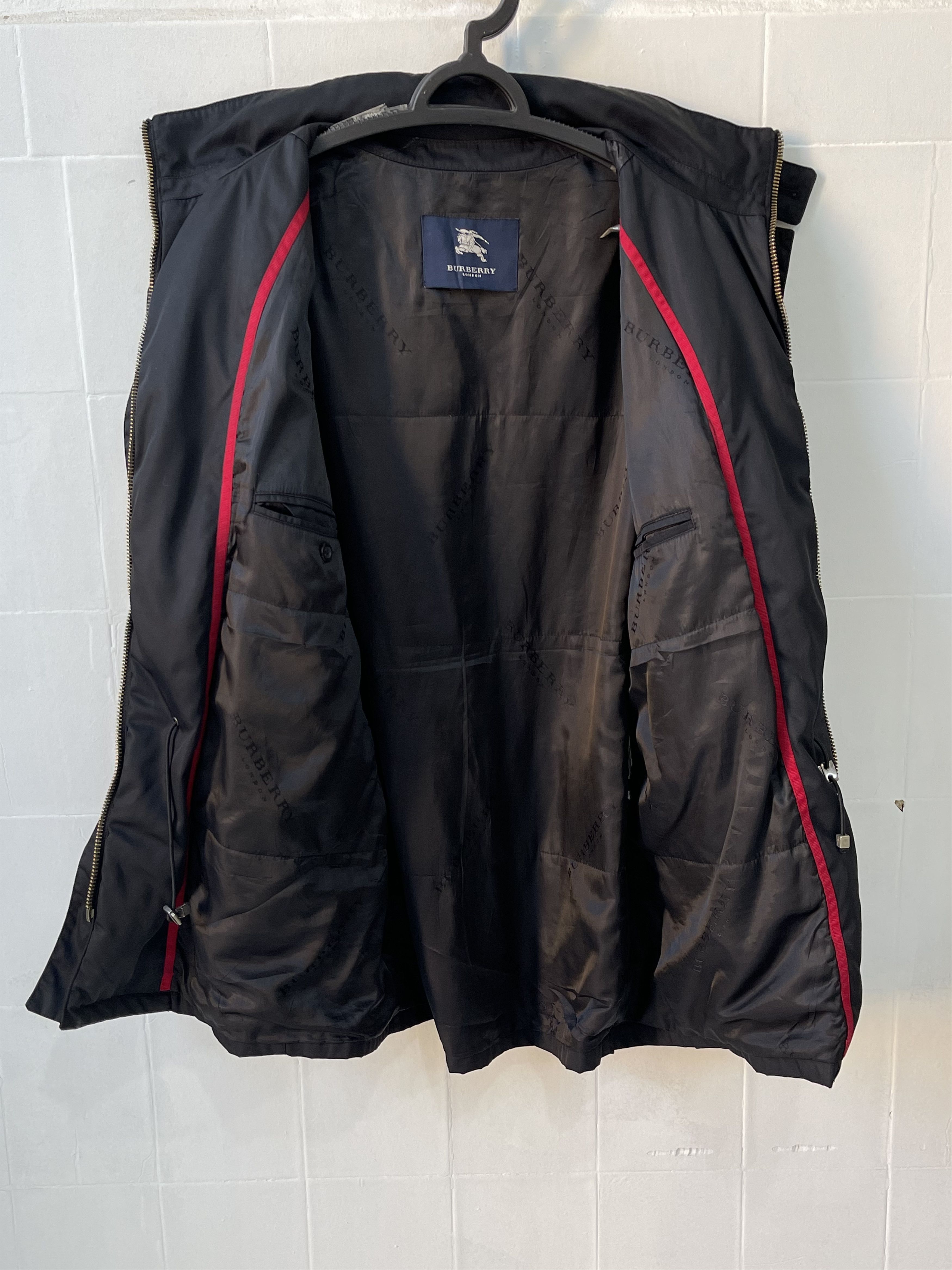 Burberry Burberry down jacket parkacoat size L / xl 54it Size US L / EU 52-54 / 3 - 10 Thumbnail