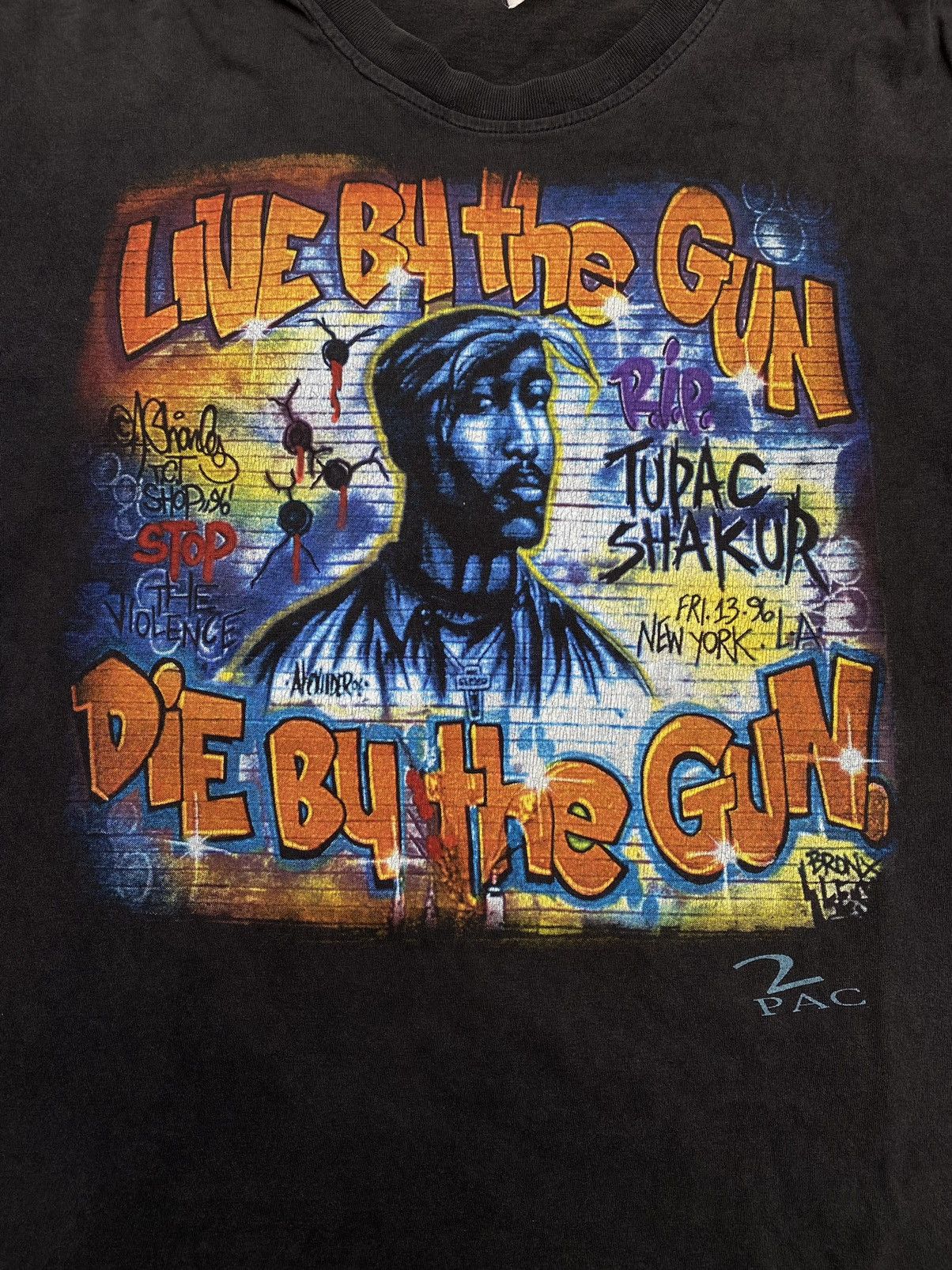 Band Tees Vintage Tupac Shakur 2pac In Memorial Rap Tees T Shirts Size US M / EU 48-50 / 2 - 3 Thumbnail