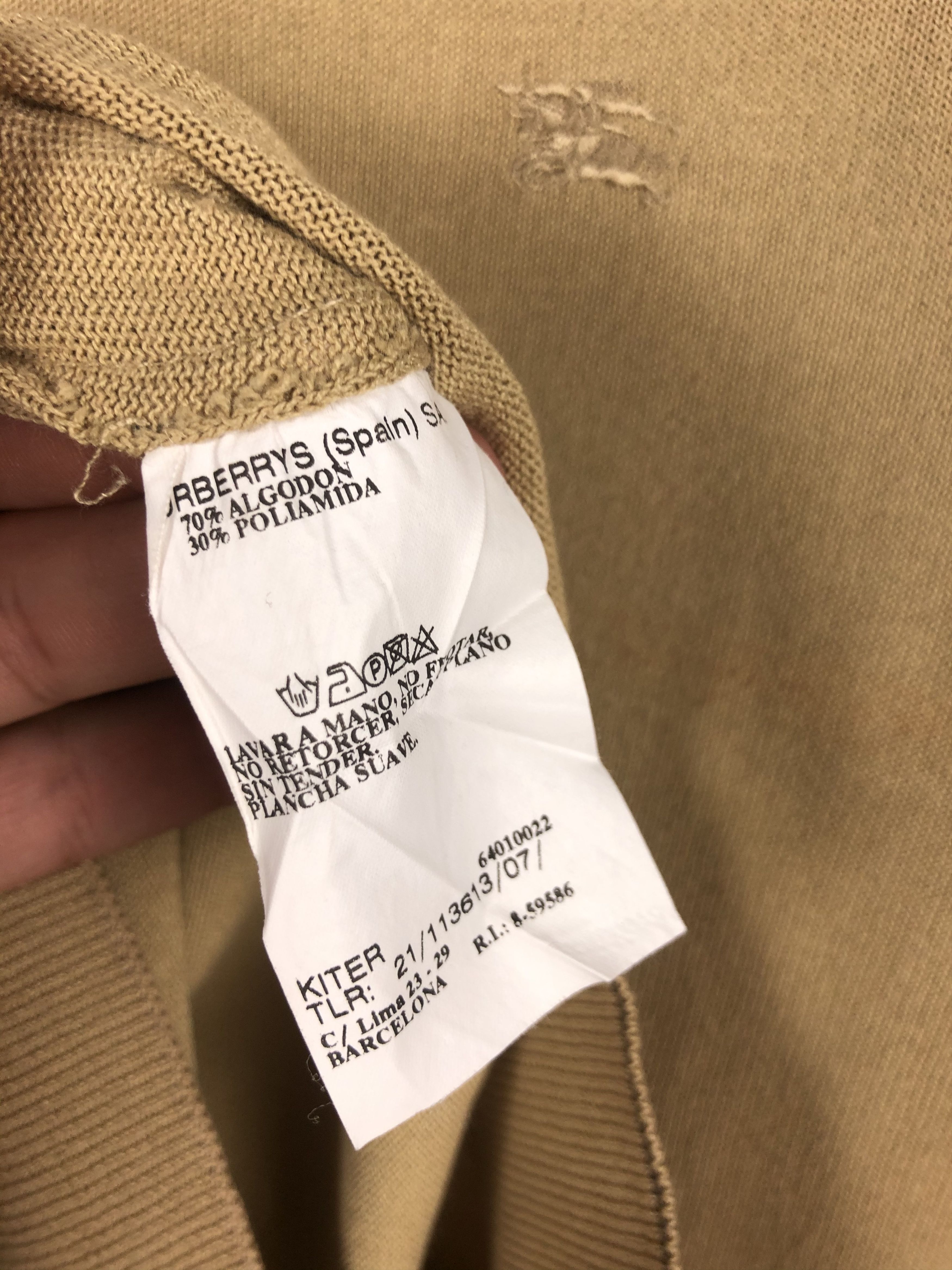 Burberry 🔥 Burberry jumper knitwear vneck camel small Size US S / EU 44-46 / 1 - 5 Thumbnail