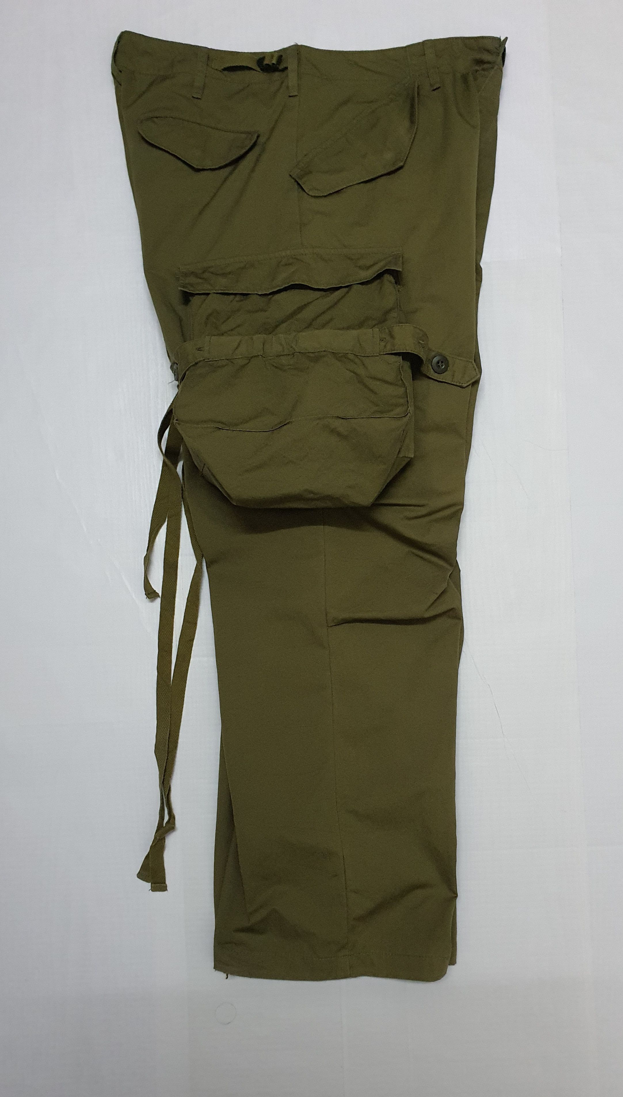 Japanese Brand Waist 31" TALKING ABOUT THE ABSTRACTION Green Cargo Pants. Size US 31 - 11 Thumbnail