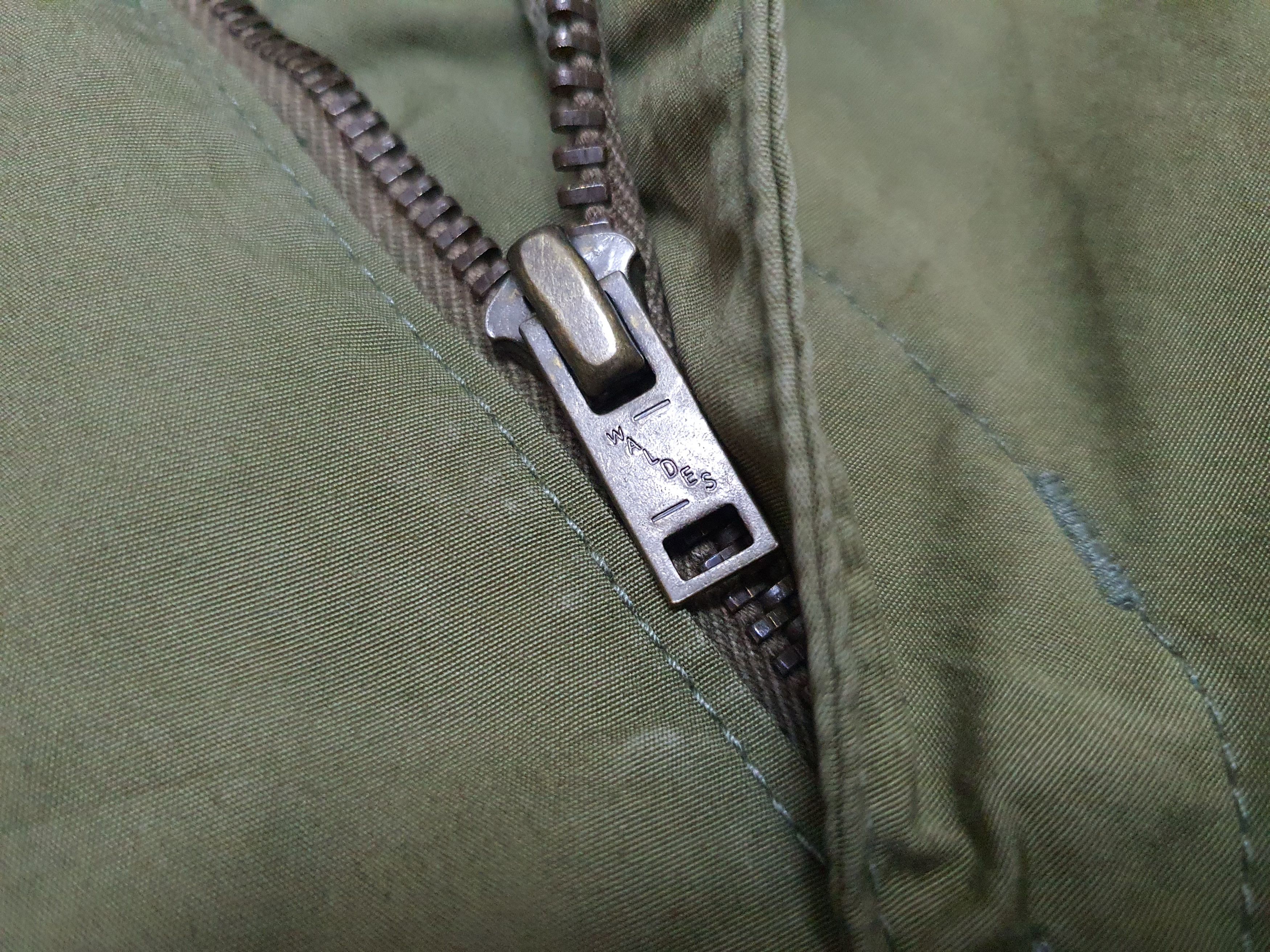 Japanese Brand Waist 31" TALKING ABOUT THE ABSTRACTION Green Cargo Pants. Size US 31 - 5 Thumbnail