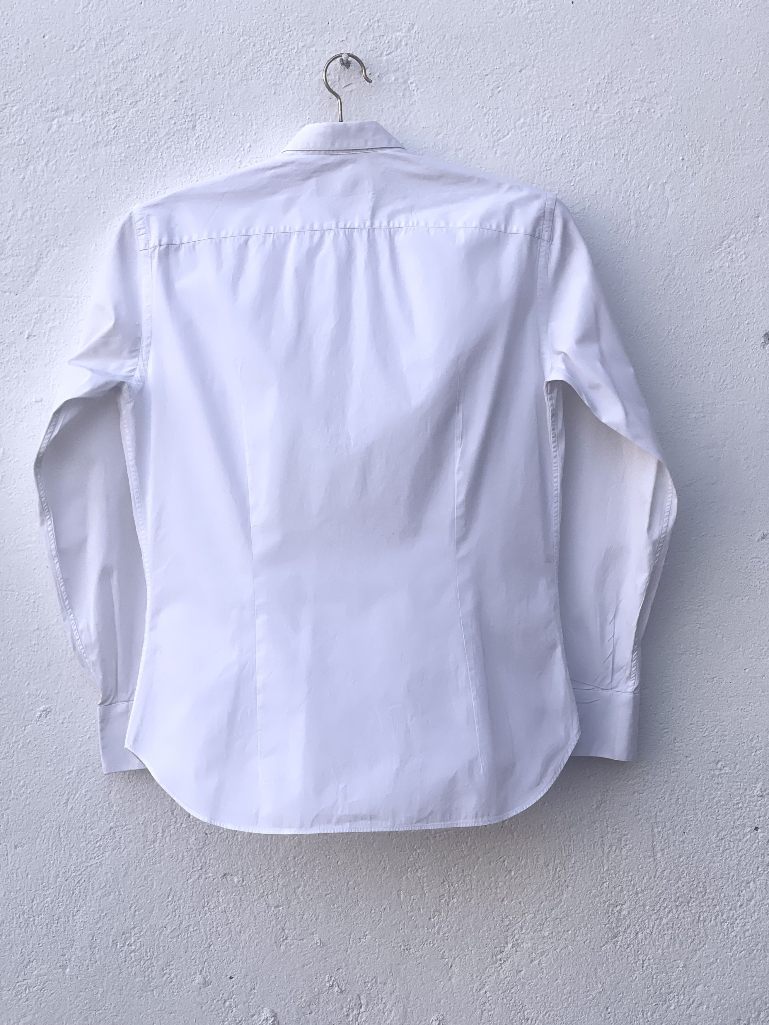 Salvatore Ferragamo 🔥 Salvatore Ferragamo slim white shirt size M Size US M / EU 48-50 / 2 - 5 Thumbnail