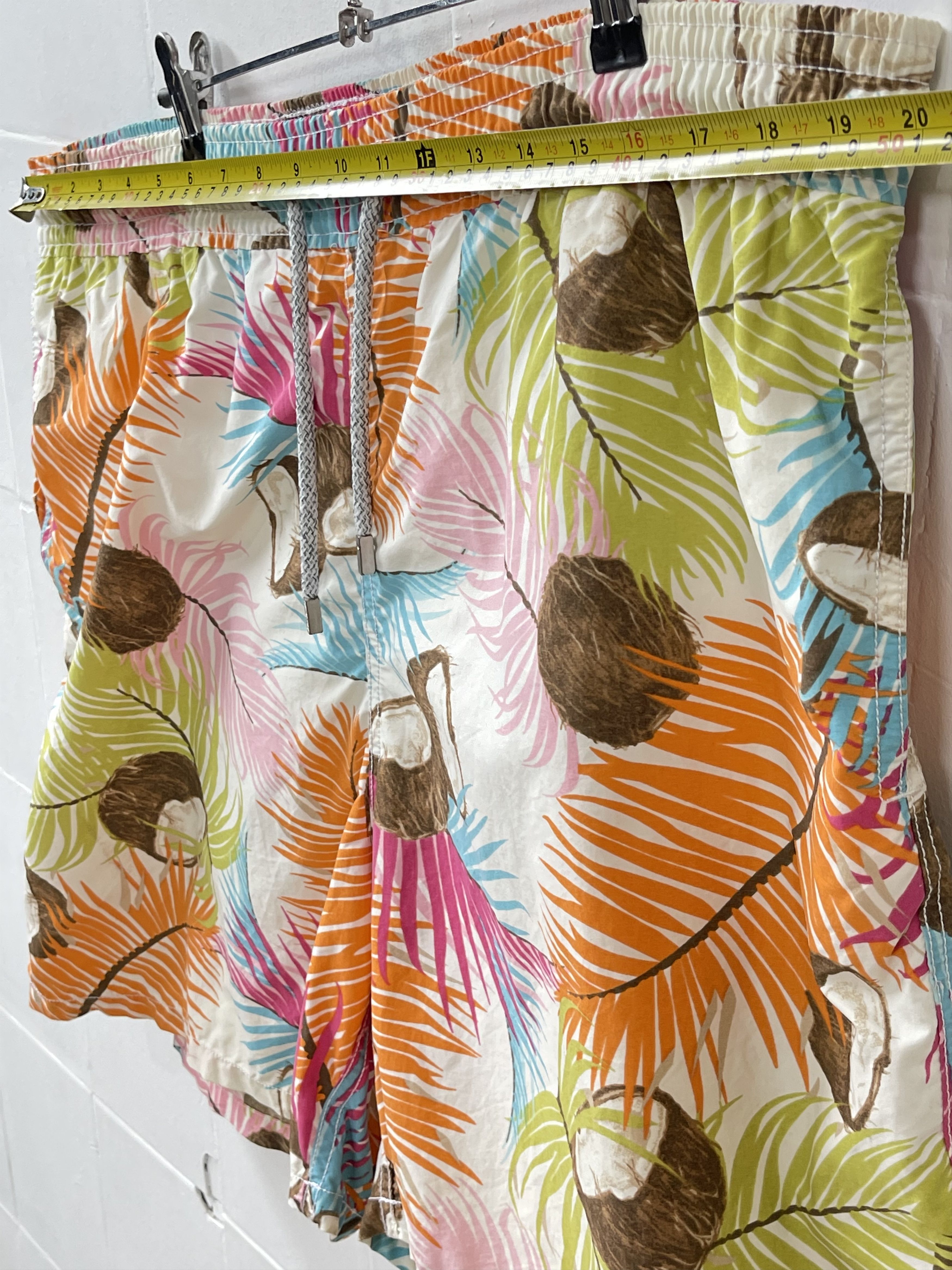 Vilebrequin 🔥vilebrequin hawaïen 🌺 🥥coco Swim short size xxxl /xxl Size US 44 / EU 60 - 2 Thumbnail
