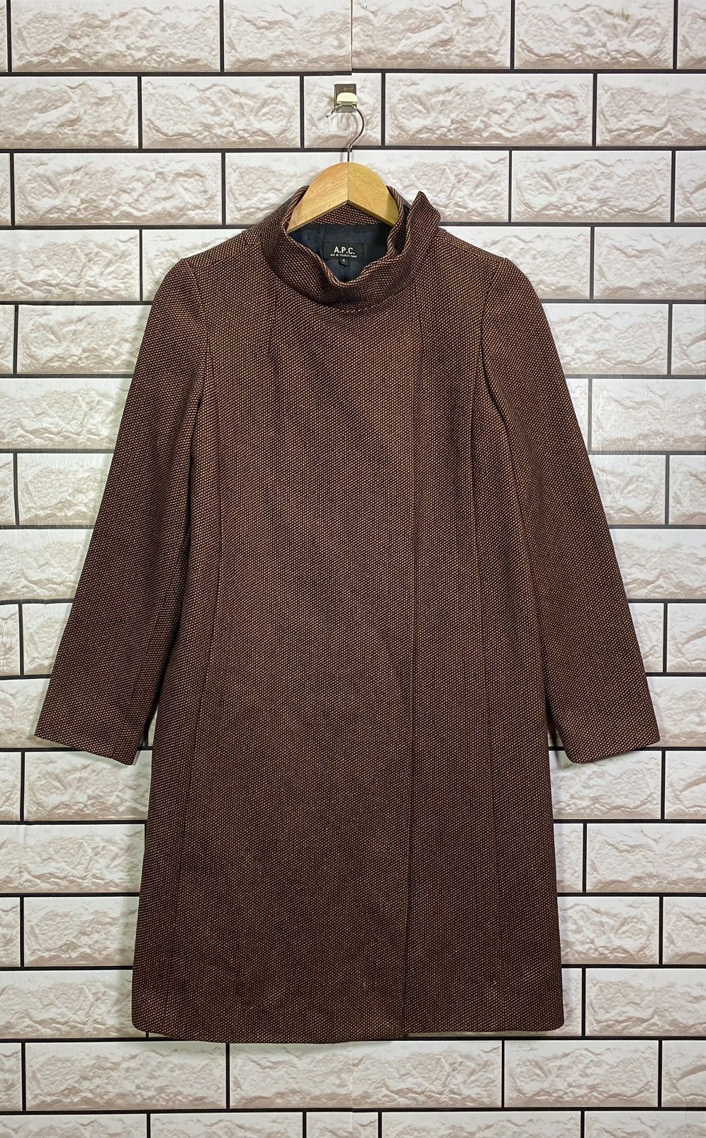 A.P.C. APC Long Coat Magnet Button Size S / US 4 / IT 40 - 1 Thumbnail