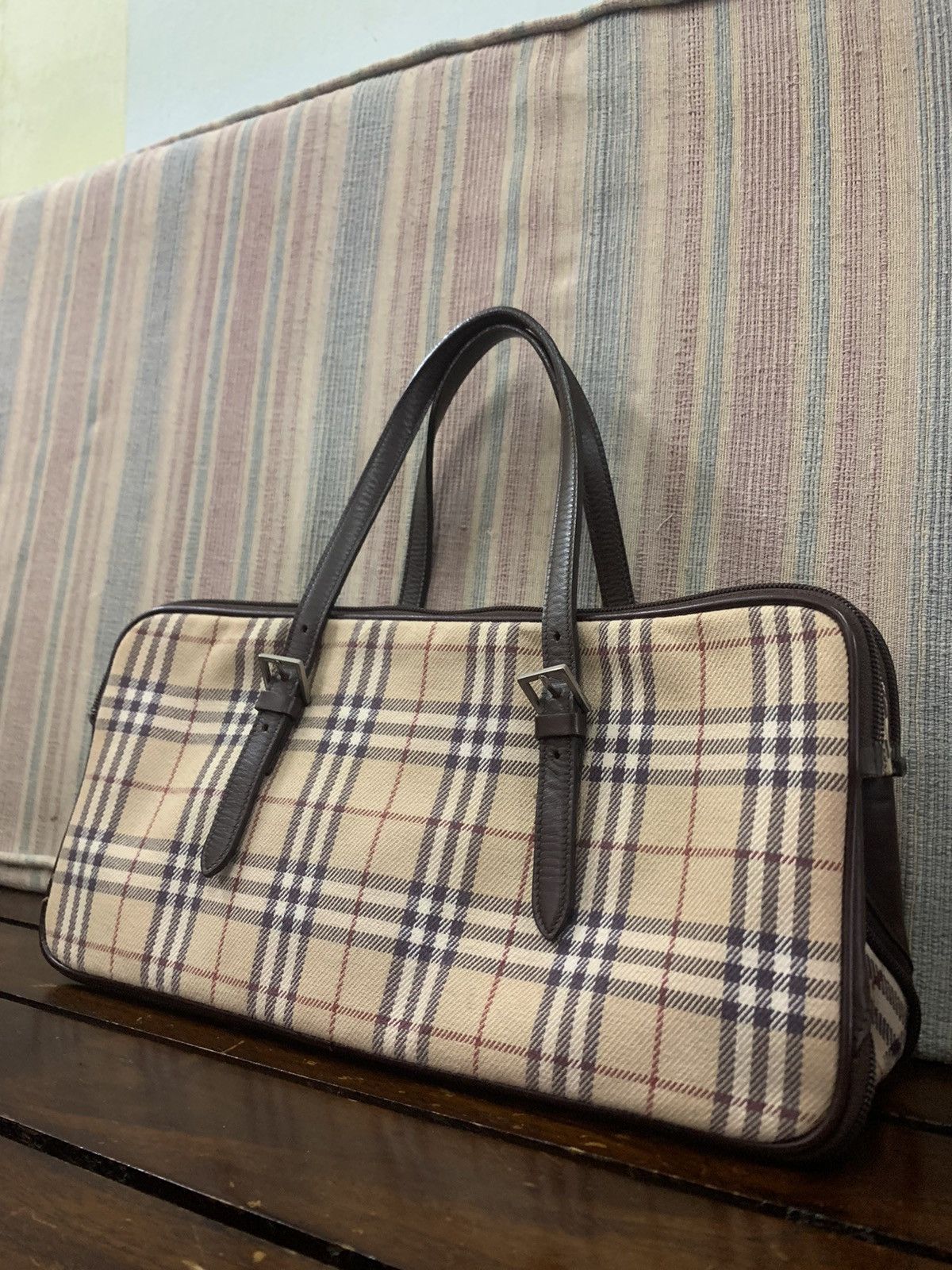 Burberry 🔥BURBERRY BLUE LABEL NOVA CHECK DUFFLE BAGS Size ONE SIZE - 10 Thumbnail
