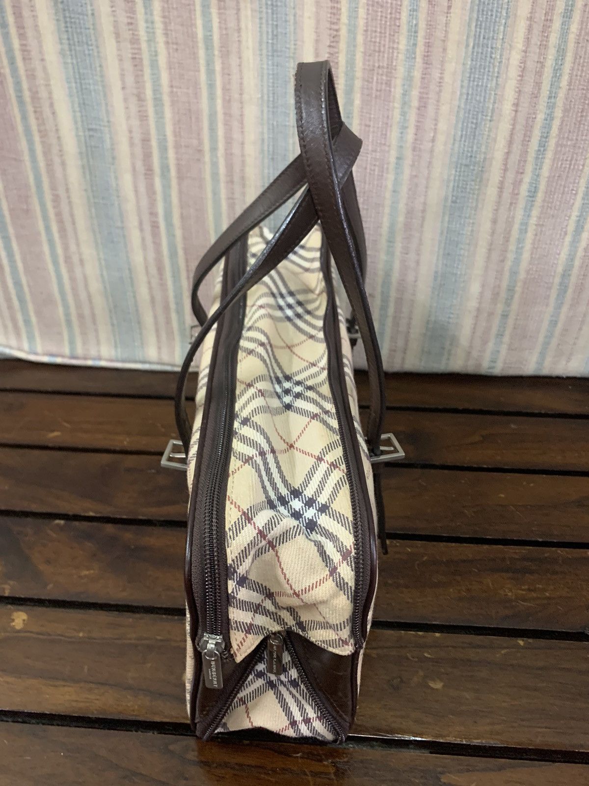 Burberry 🔥BURBERRY BLUE LABEL NOVA CHECK DUFFLE BAGS Size ONE SIZE - 8 Thumbnail
