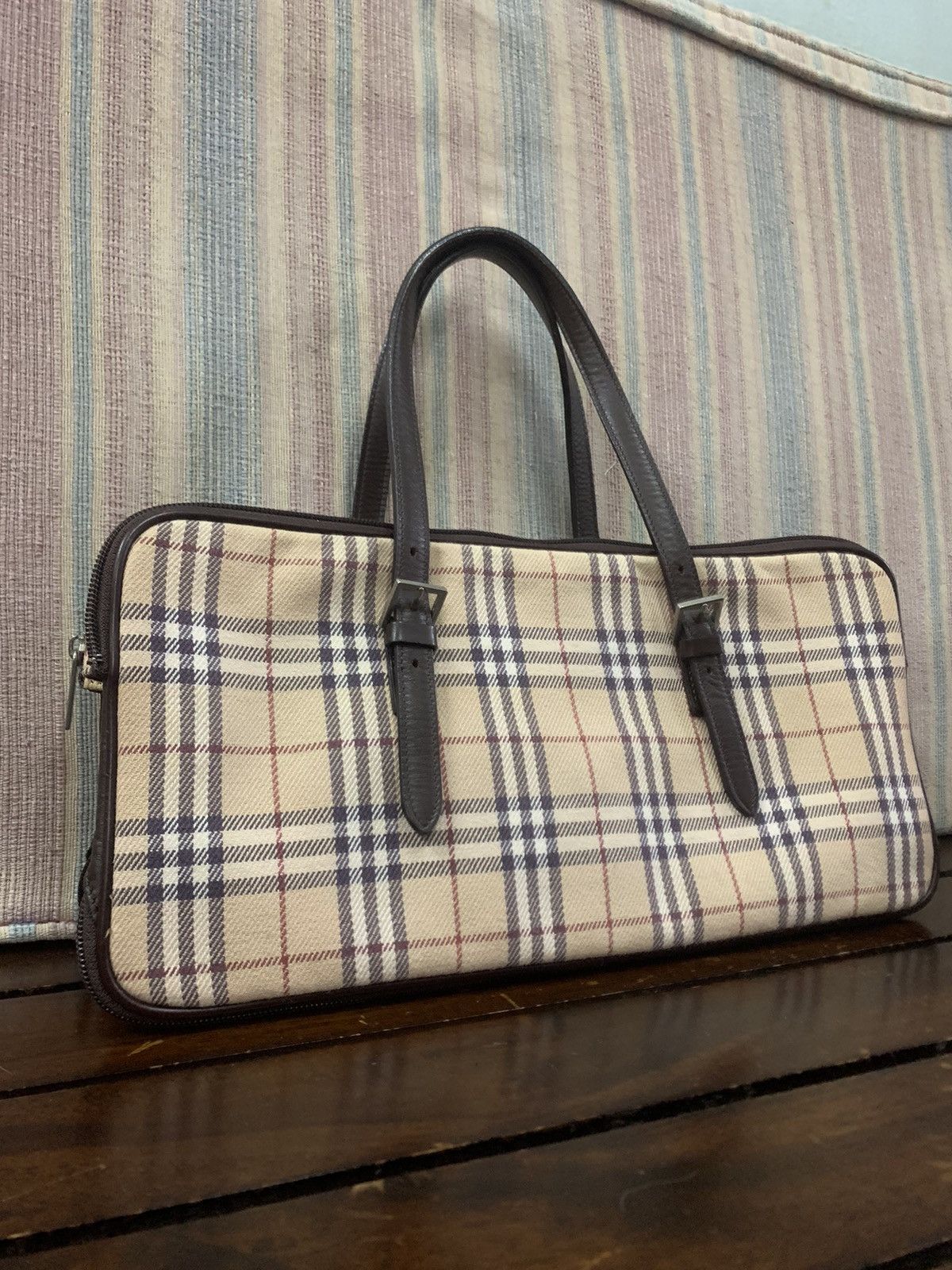 Burberry 🔥BURBERRY BLUE LABEL NOVA CHECK DUFFLE BAGS Size ONE SIZE - 9 Thumbnail