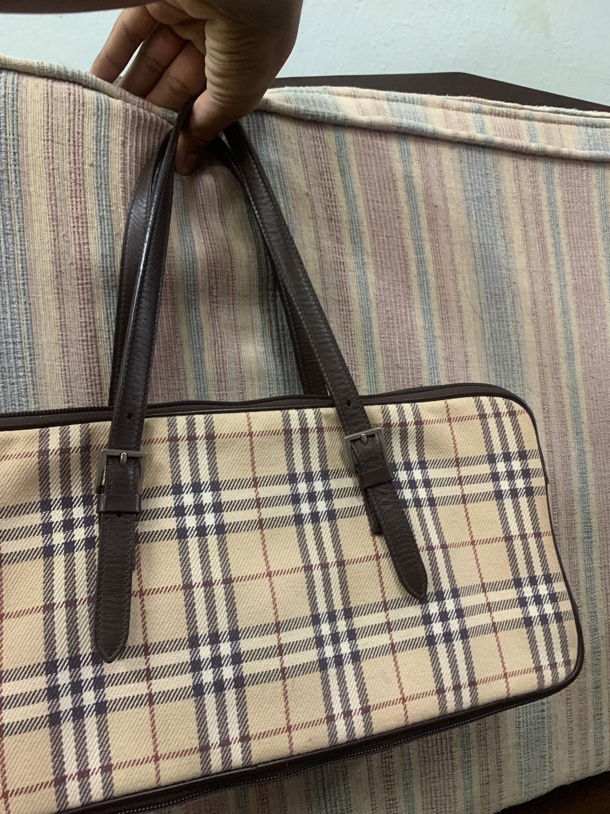 Burberry 🔥BURBERRY BLUE LABEL NOVA CHECK DUFFLE BAGS Size ONE SIZE - 11 Thumbnail