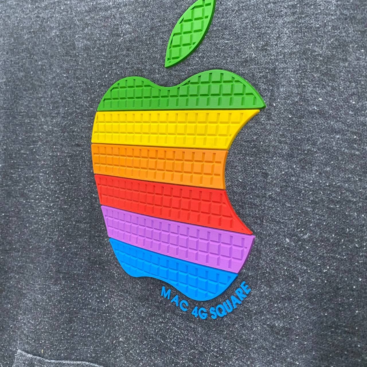 Apple Vintage Apple computer rainbow M/L hoodies Size US M / EU 48-50 / 2 - 4 Thumbnail
