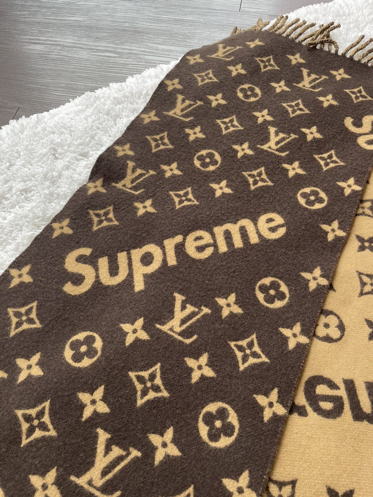 supreme louis vuitton cleats