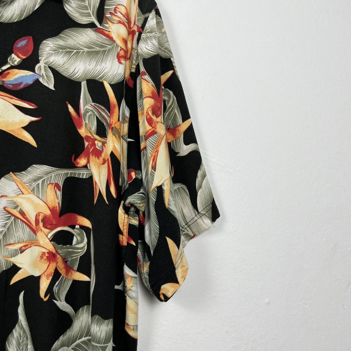 Vintage Vintage 90s Art HAWAIIAN Shirts KM0001 Size US XL / EU 56 / 4 - 3 Thumbnail