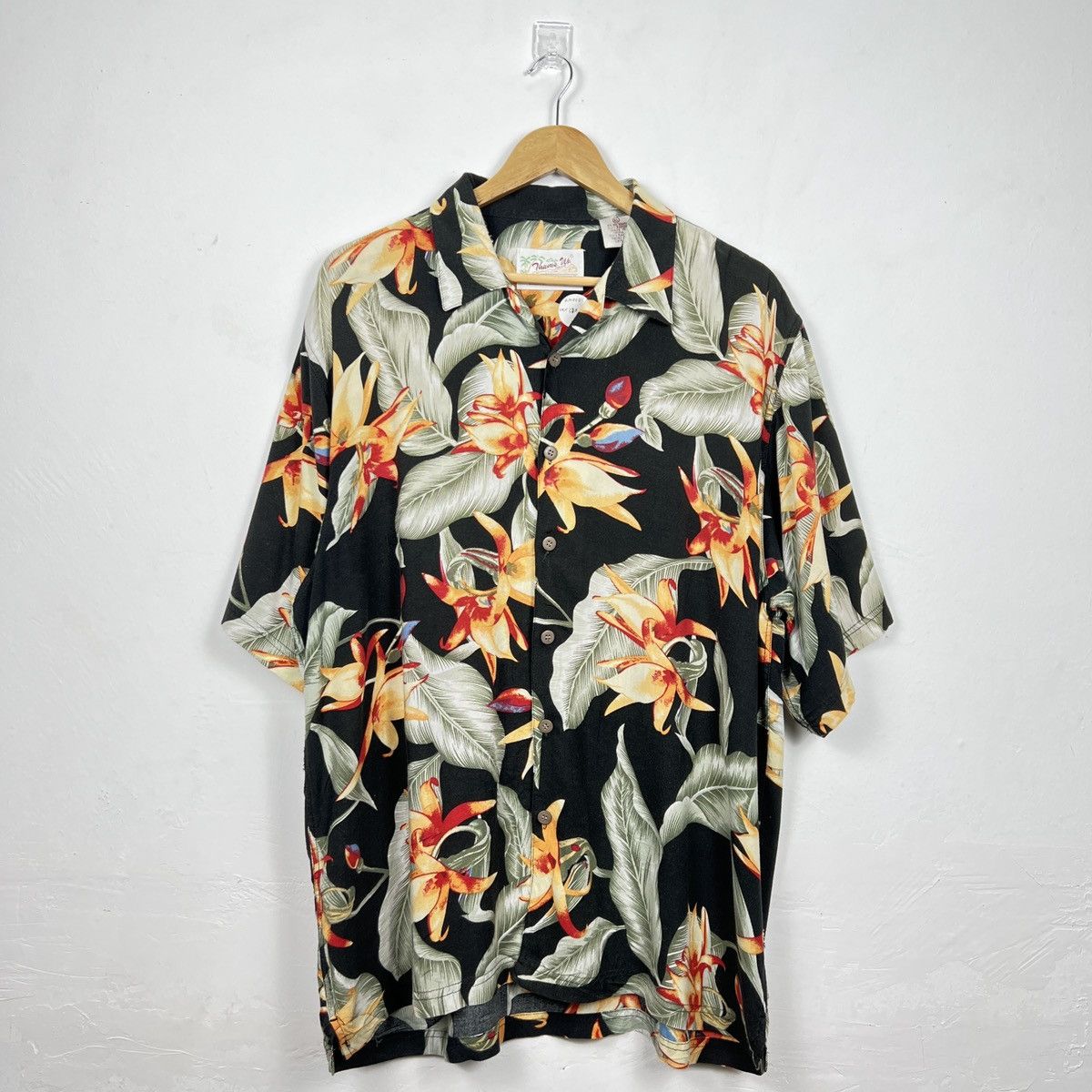 Vintage Vintage 90s Art HAWAIIAN Shirts KM0001 Size US XL / EU 56 / 4 - 1 Thumbnail