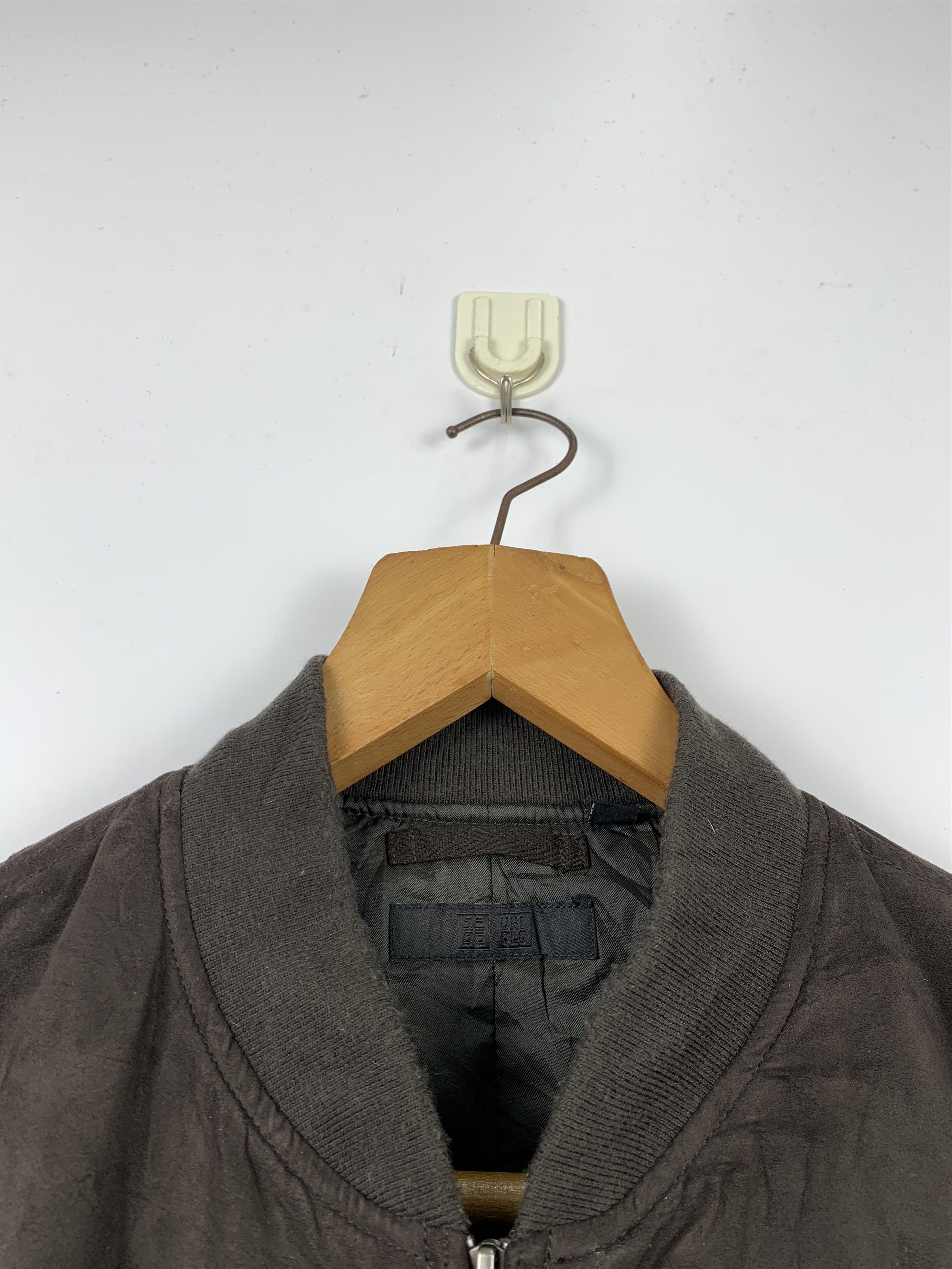 Uniqlo Vintage UNIQLO Bombers Jacket J0320 Size US S / EU 44-46 / 1 - 7 Thumbnail