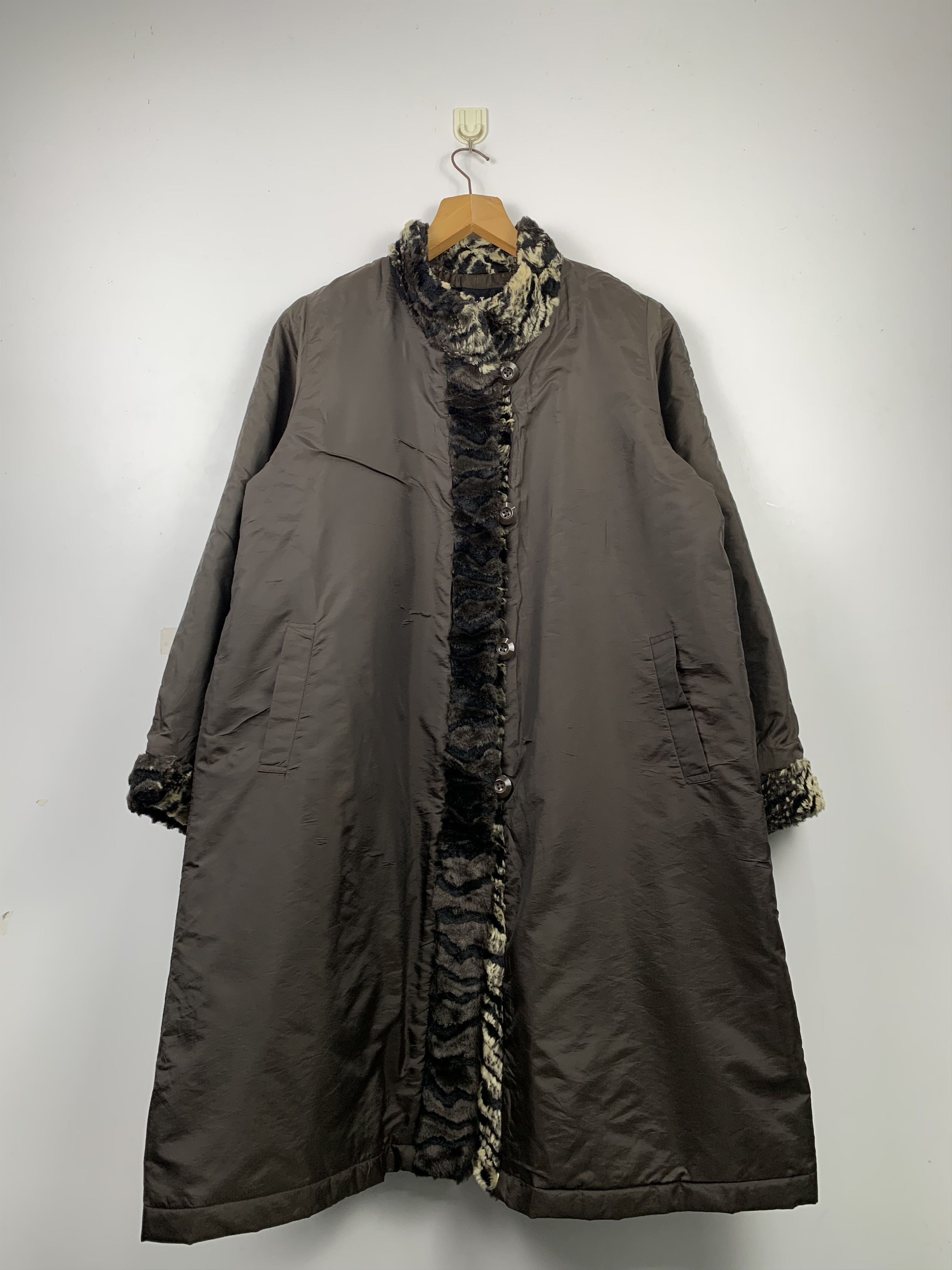 Japanese Brand Vintage LASOLETRENTE Tiger Long Coat Faux J0323 Size L / US 10 / IT 46 - 1 Thumbnail