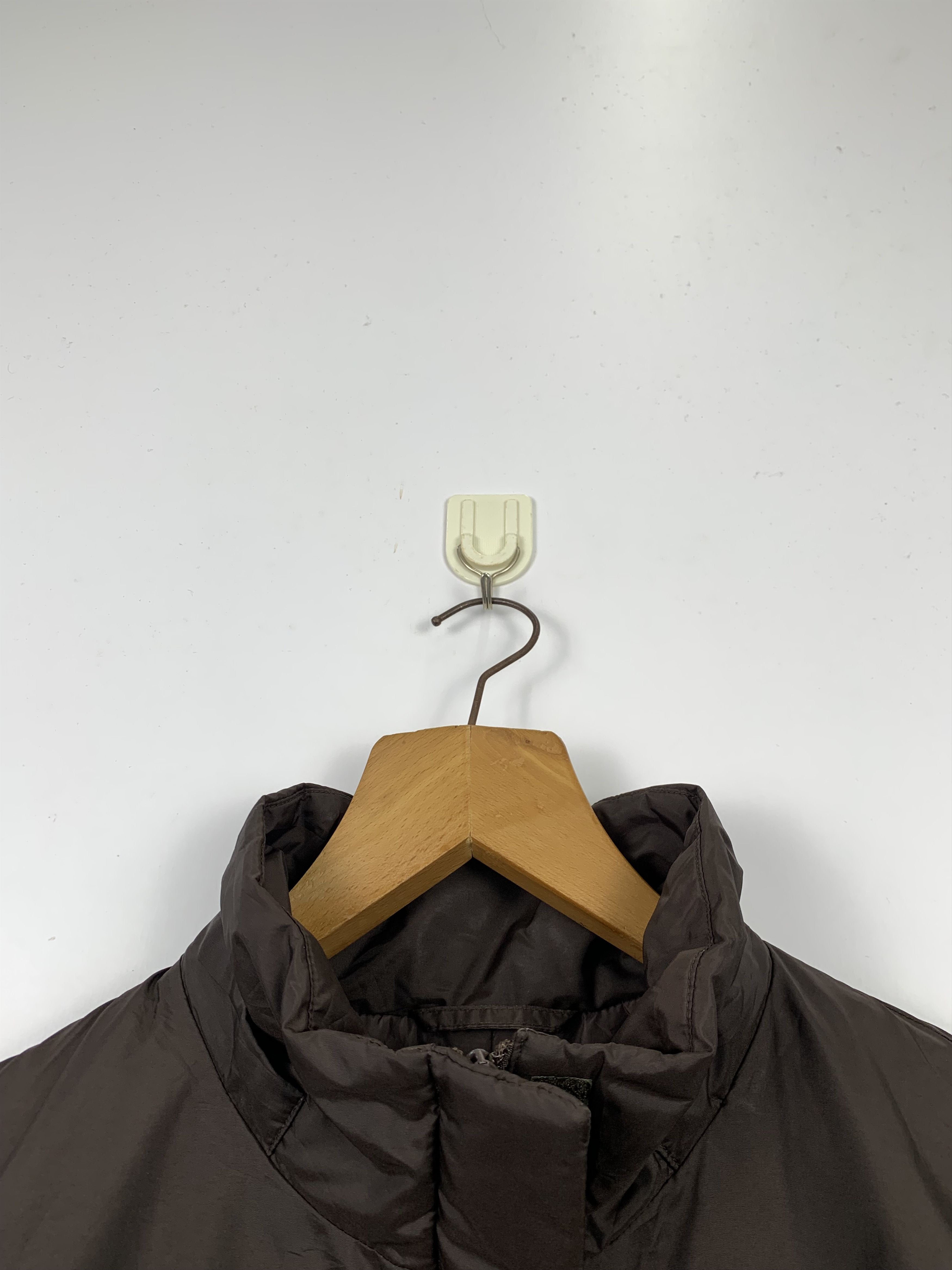 Uniqlo Vintage UNIQLO Zip Up Windbreaker Jacket J0316 Size US M / EU 48-50 / 2 - 6 Thumbnail