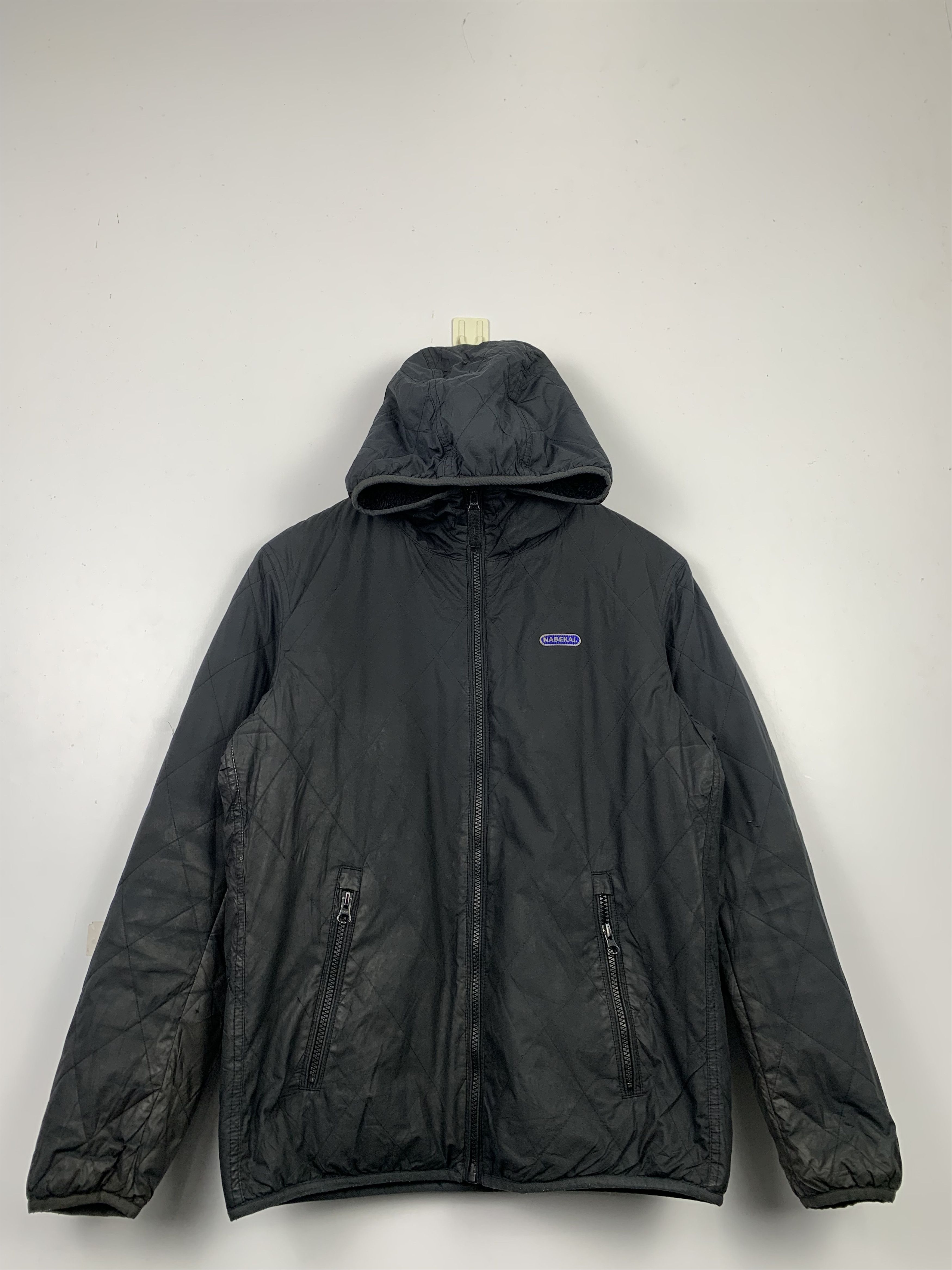 image of Vintage Uniqlo Quilted Hoodie Jackets in Black, Men's (Size Small)