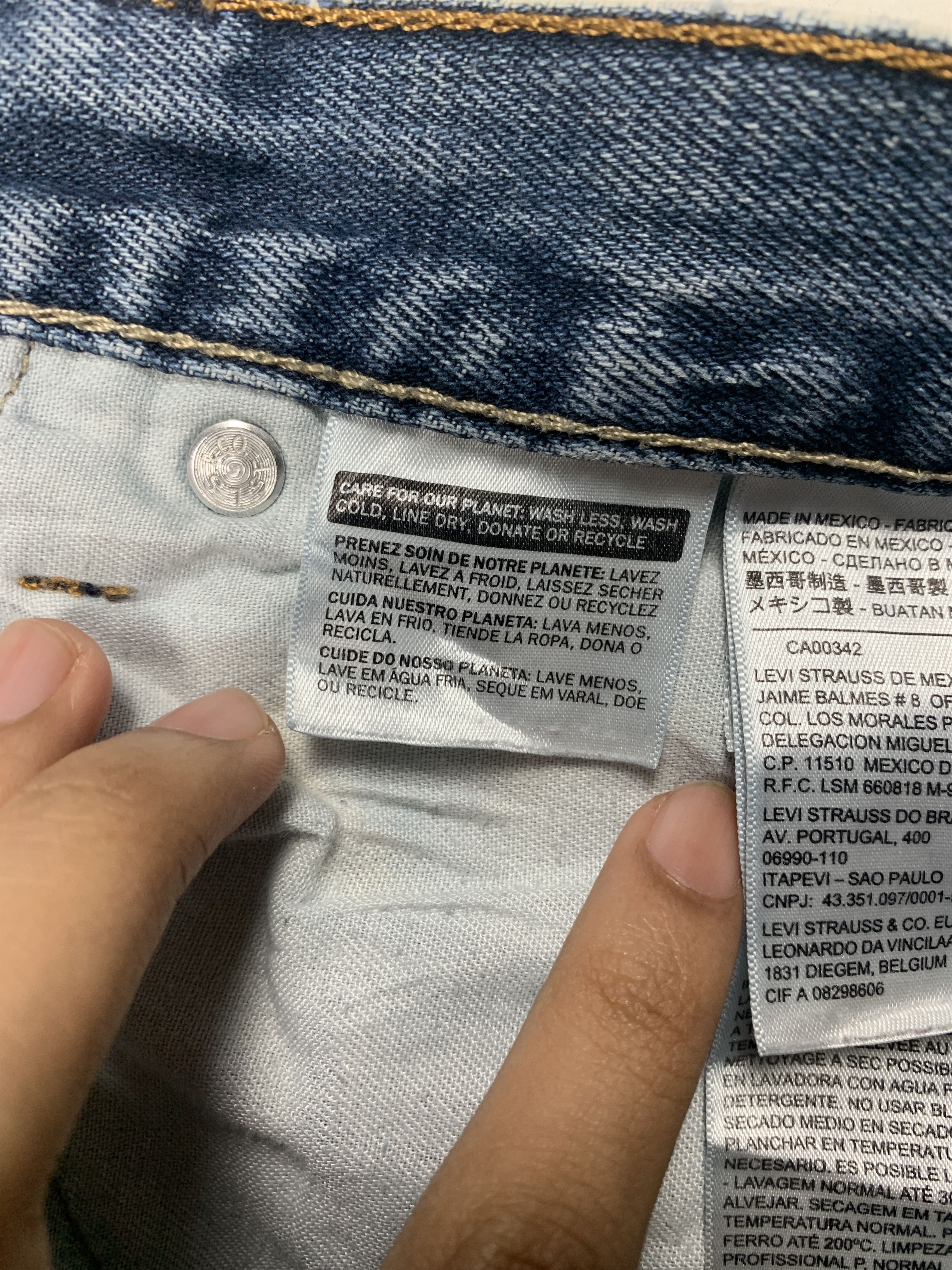 Levi's Vintage LEVI'S 527 Flared Bootcut Distressed Faded Mid Wash Size US 32 / EU 48 - 17 Thumbnail