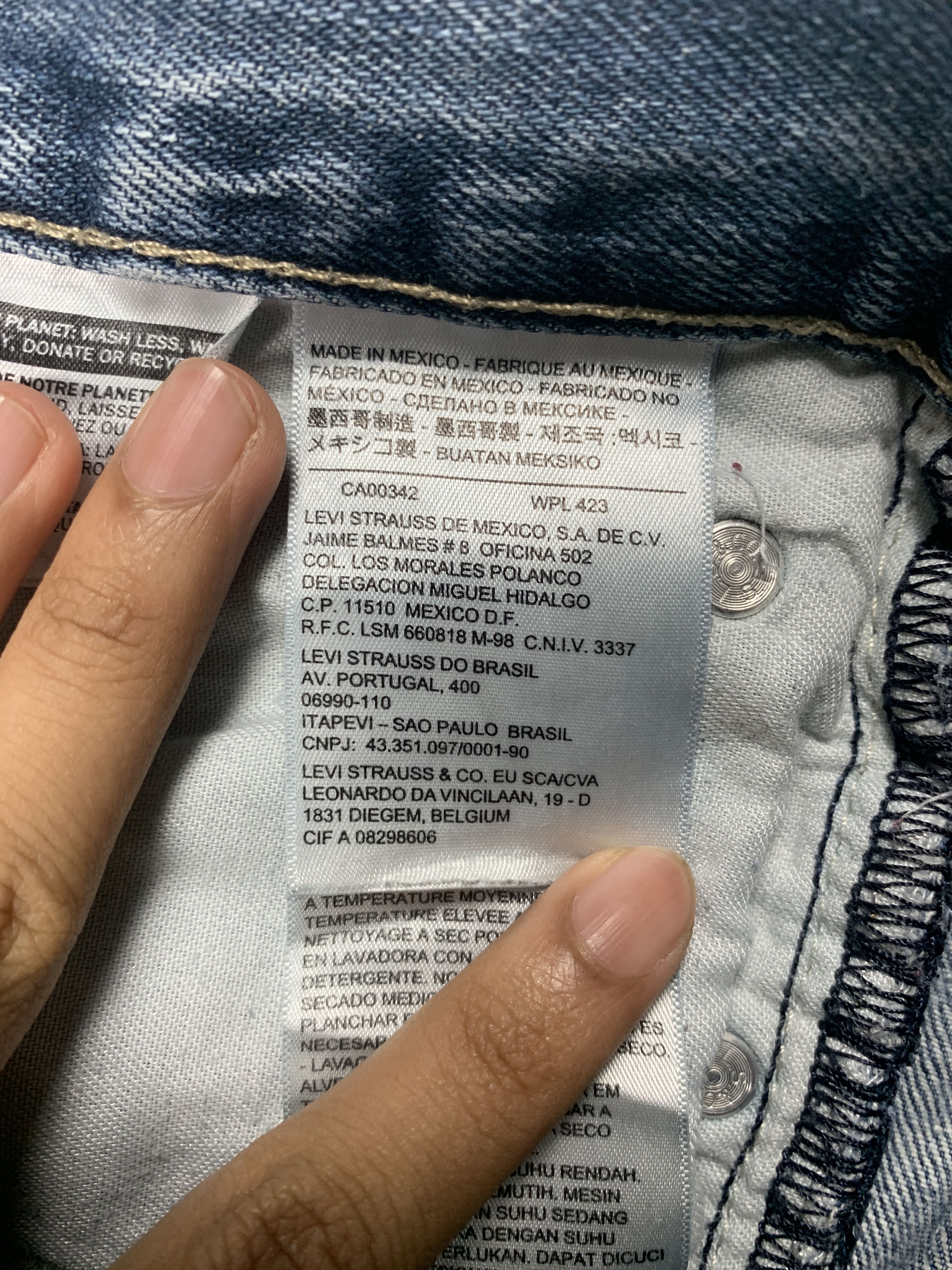 Levi's Vintage LEVI'S 527 Flared Bootcut Distressed Faded Mid Wash Size US 32 / EU 48 - 16 Thumbnail