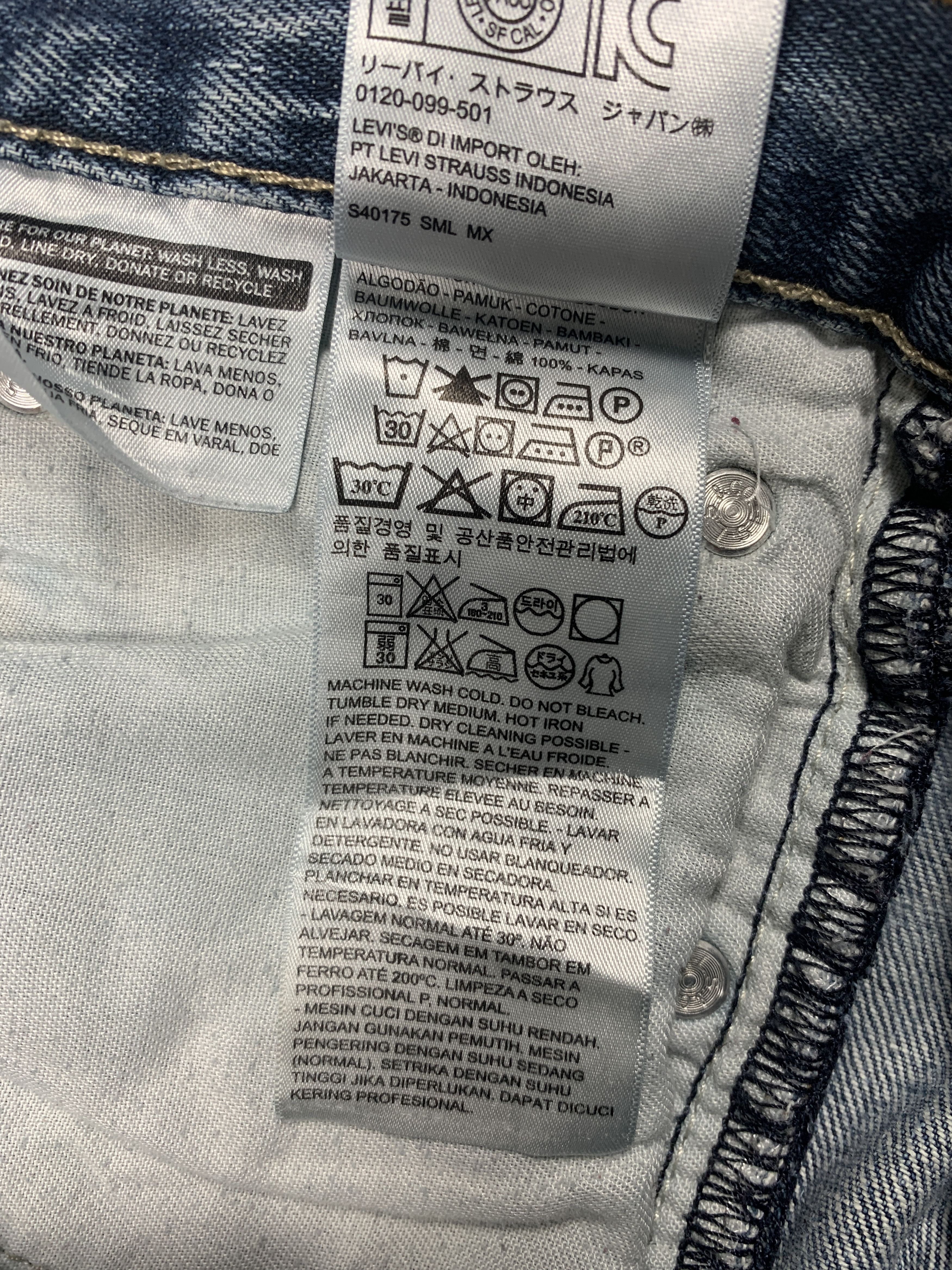 Levi's Vintage LEVI'S 527 Flared Bootcut Distressed Faded Mid Wash Size US 32 / EU 48 - 19 Thumbnail