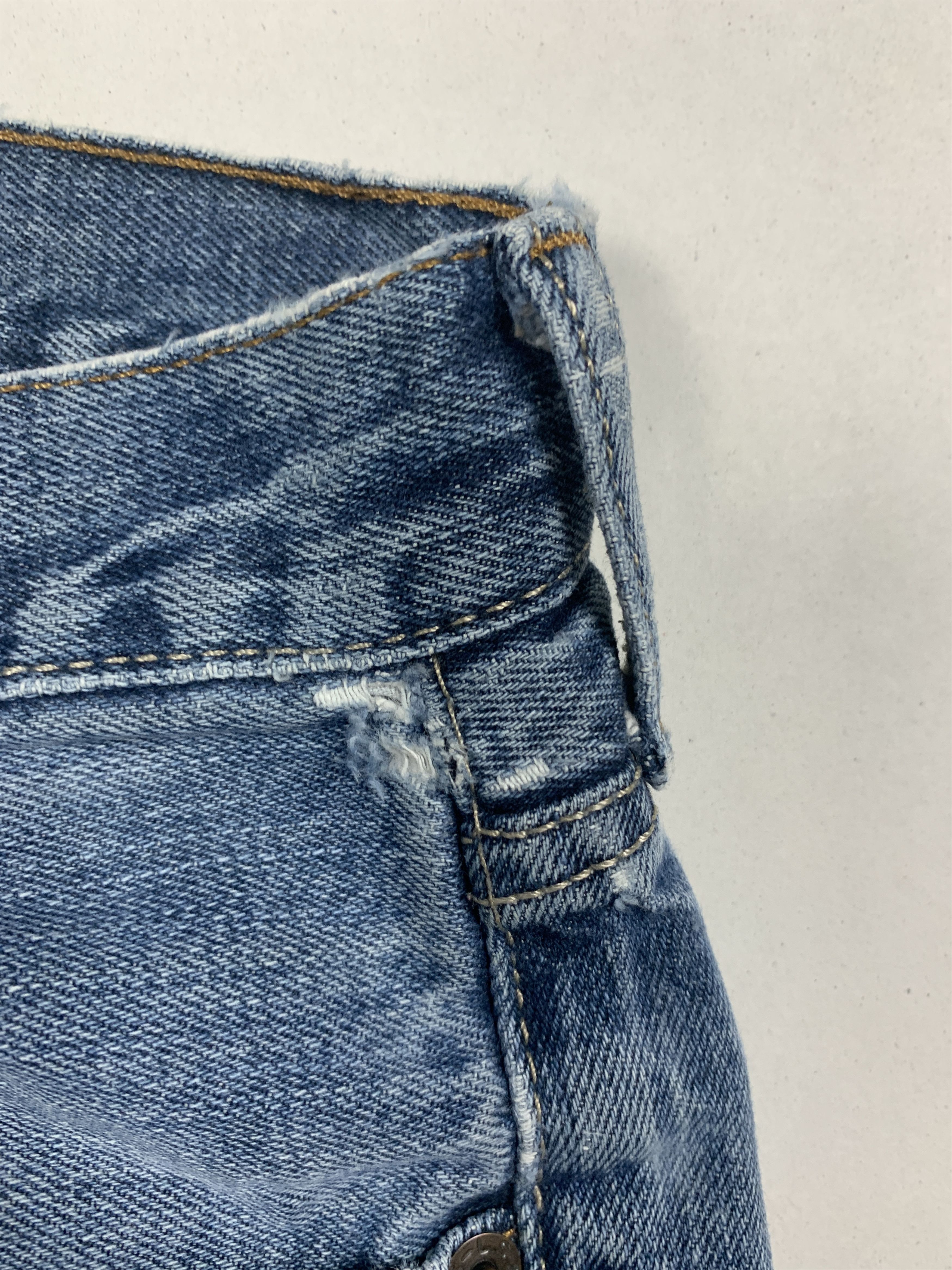 Levi's Vintage LEVI'S 527 Flared Bootcut Distressed Faded Mid Wash Size US 32 / EU 48 - 15 Thumbnail