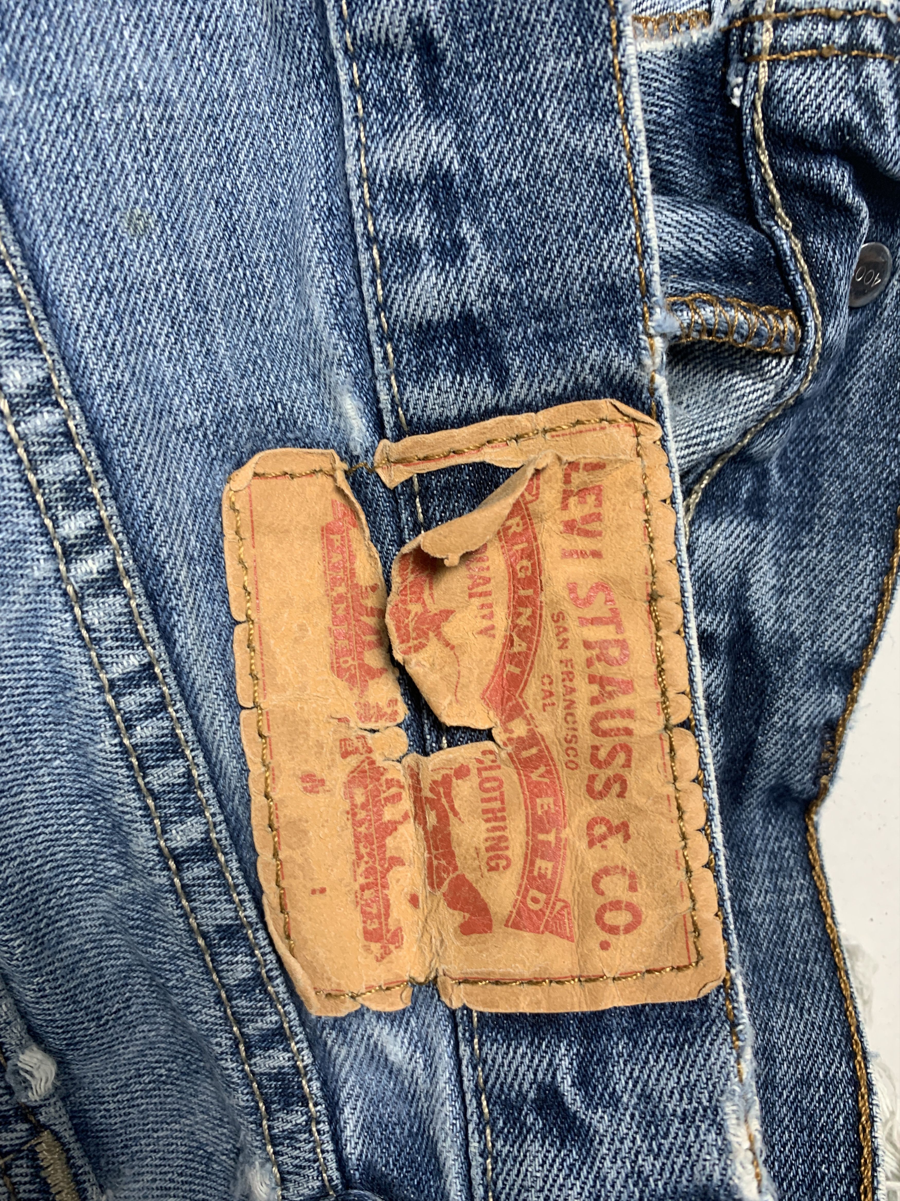 Levi's Vintage LEVI'S 527 Flared Bootcut Distressed Faded Mid Wash Size US 32 / EU 48 - 8 Thumbnail
