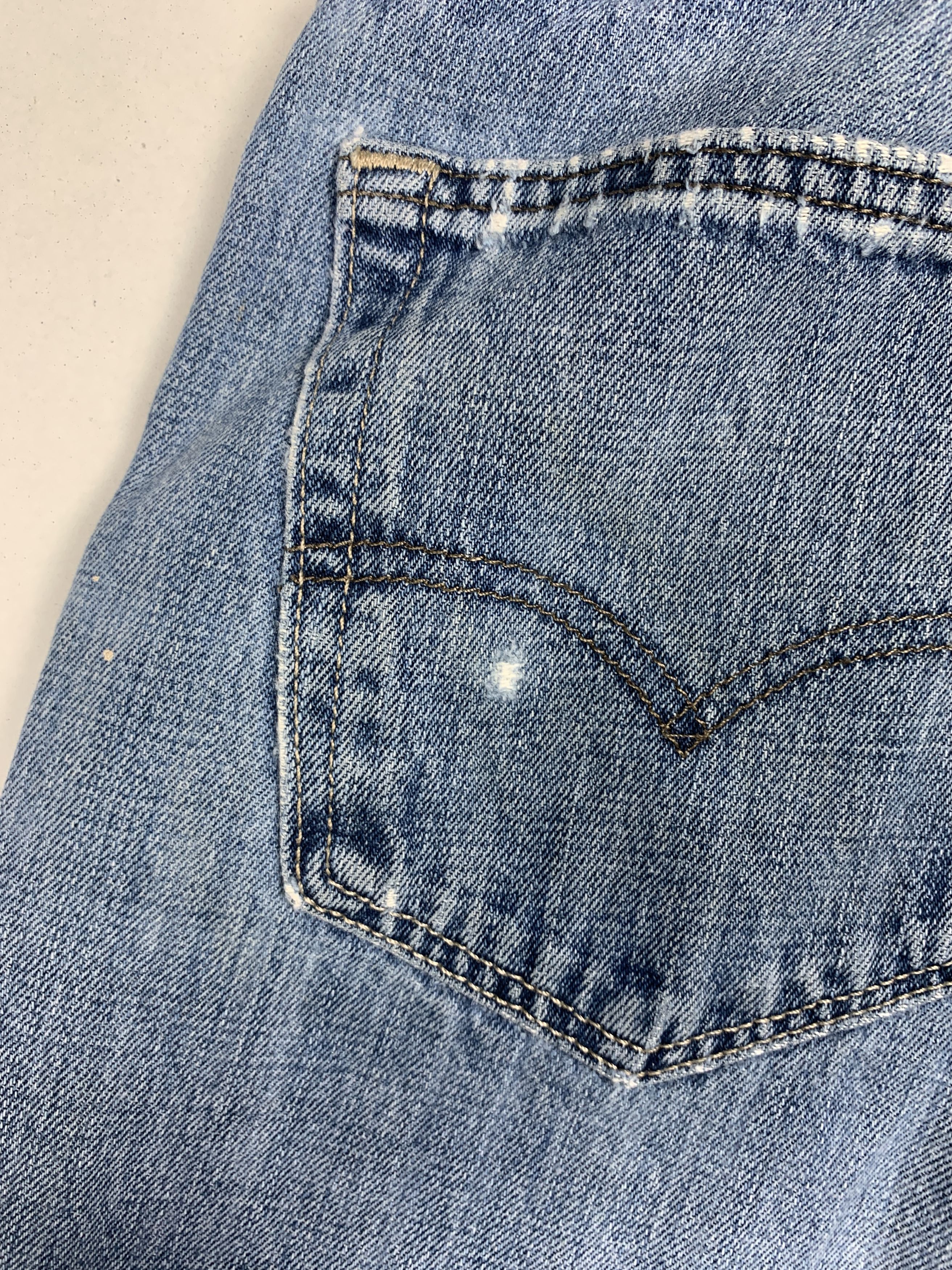 Levi's Vintage LEVI'S 527 Flared Bootcut Distressed Faded Mid Wash Size US 32 / EU 48 - 24 Thumbnail