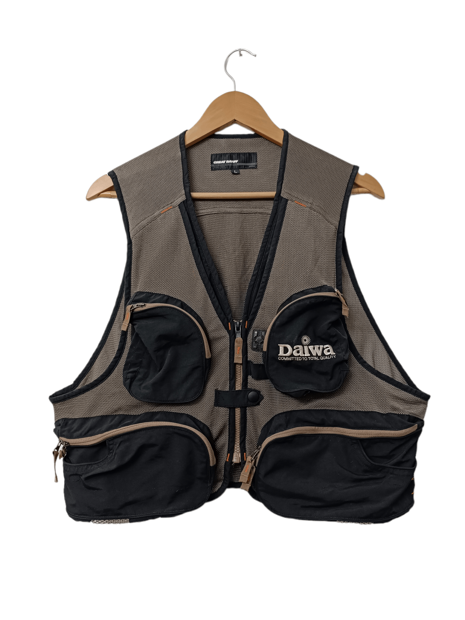 DAIWA Daiwa Great Banff multipocket fishing vest Size US L / EU 52-54 / 3 - 1 Thumbnail