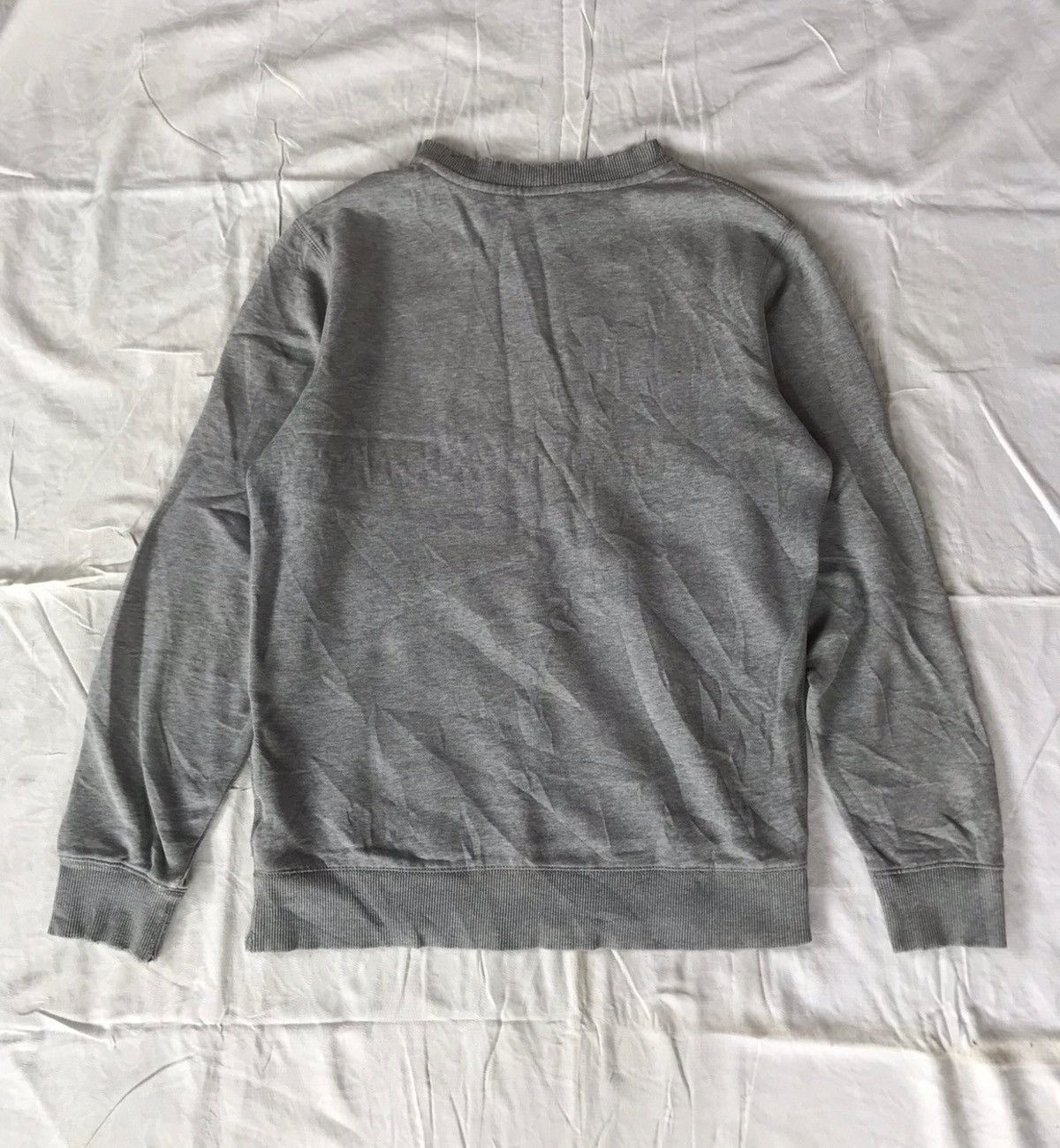 Nike Vintage Distressed Trashed Nike swoosh Sweatshirt Size US S / EU 44-46 / 1 - 2 Thumbnail