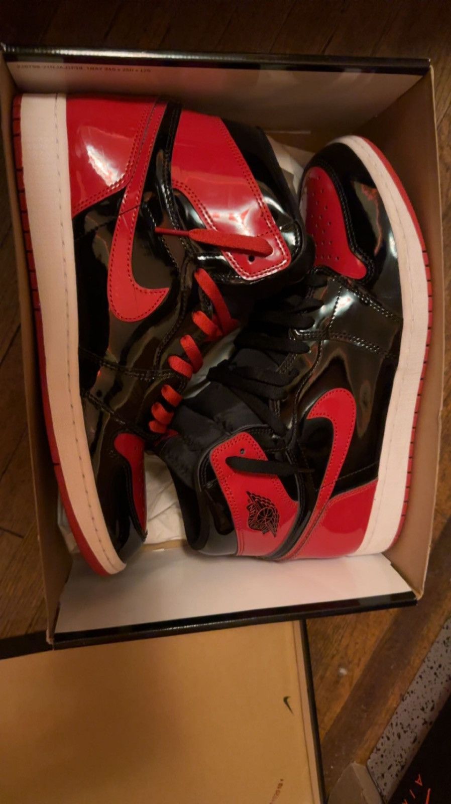 Jordan Brand Air Jordan 1 Retro High Og “Patent Bred” Size US 13 / EU 46 - 3 Thumbnail