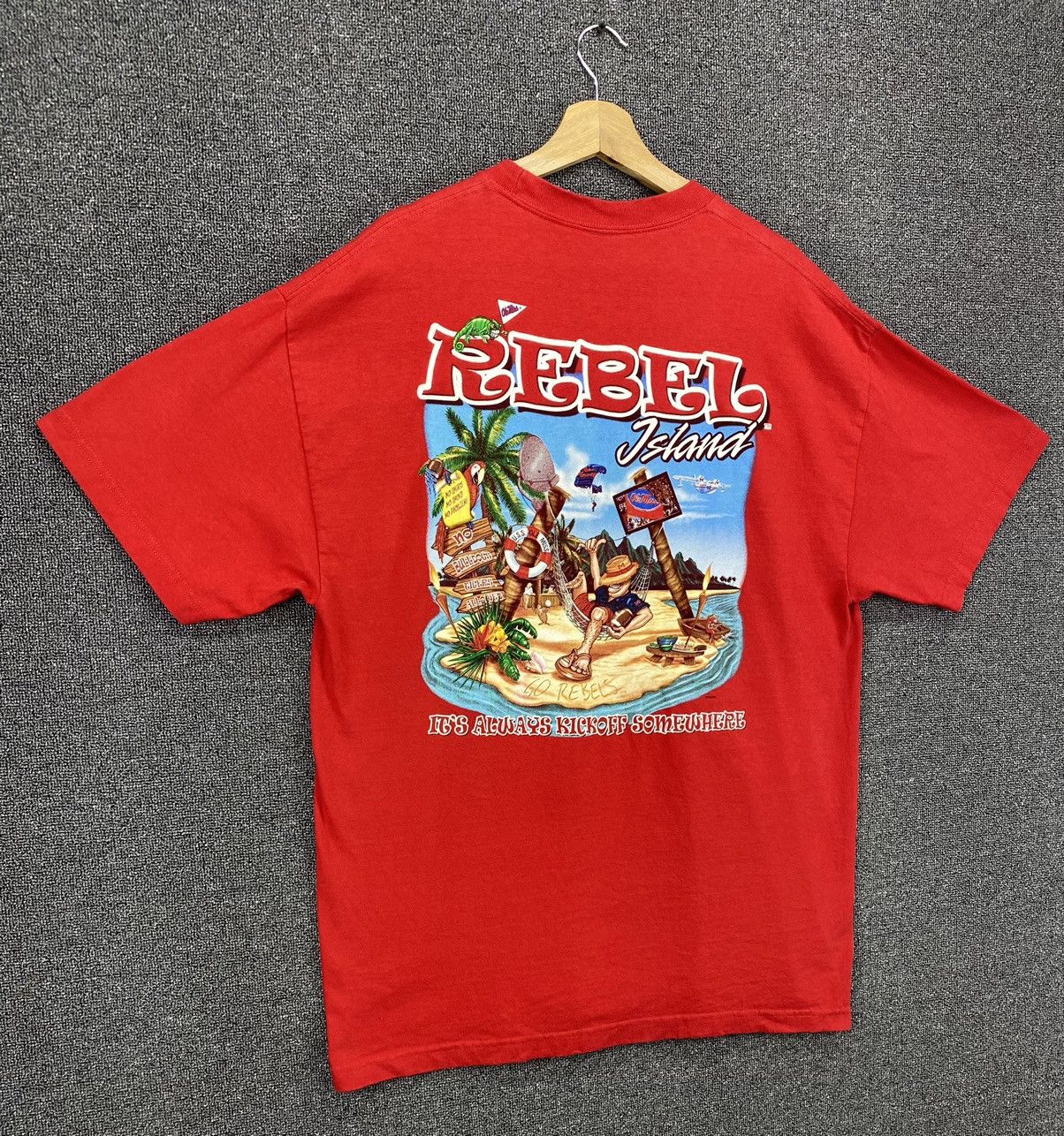 Vintage Vintage Y2K Rebel Island Graphic Tees Printed T Shirts Size US XL / EU 56 / 4 - 2 Thumbnail