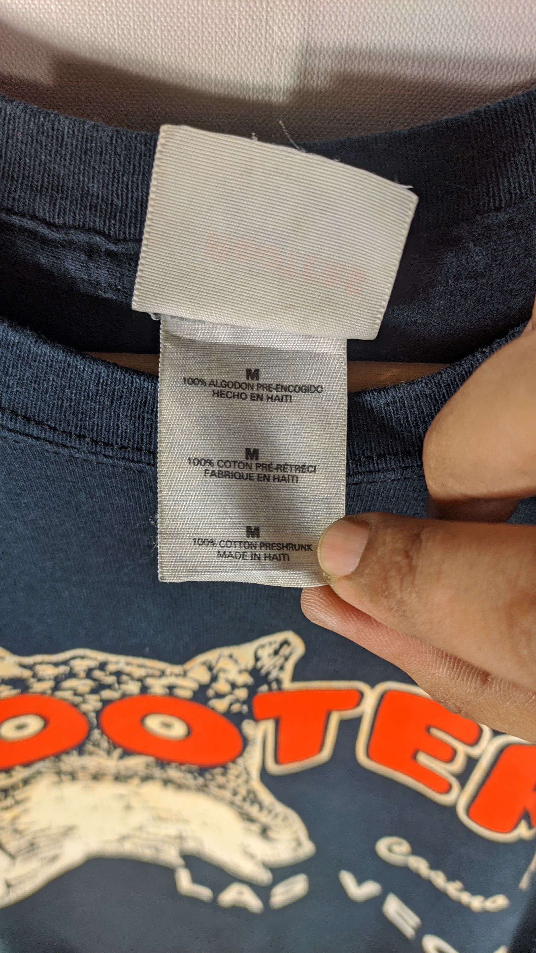Vintage Steals🔥Tshirt Hooters Las Vegas Tee Size US M / EU 48-50 / 2 - 4 Thumbnail
