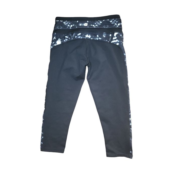 Custom Fabletics Black Capri Sz S Leggings Women | Grailed
