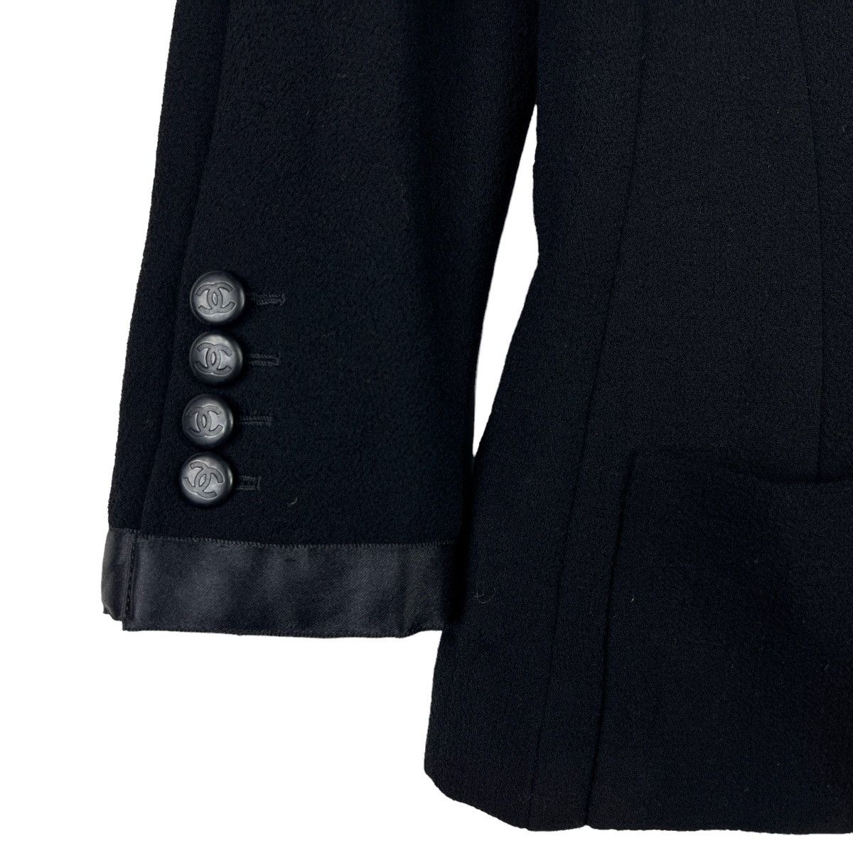 Chanel Vintage Chanel 1996 Cruise Wool Bow Jacket CC Button Size 40 Size M / US 6-8 / IT 42-44 - 5 Thumbnail