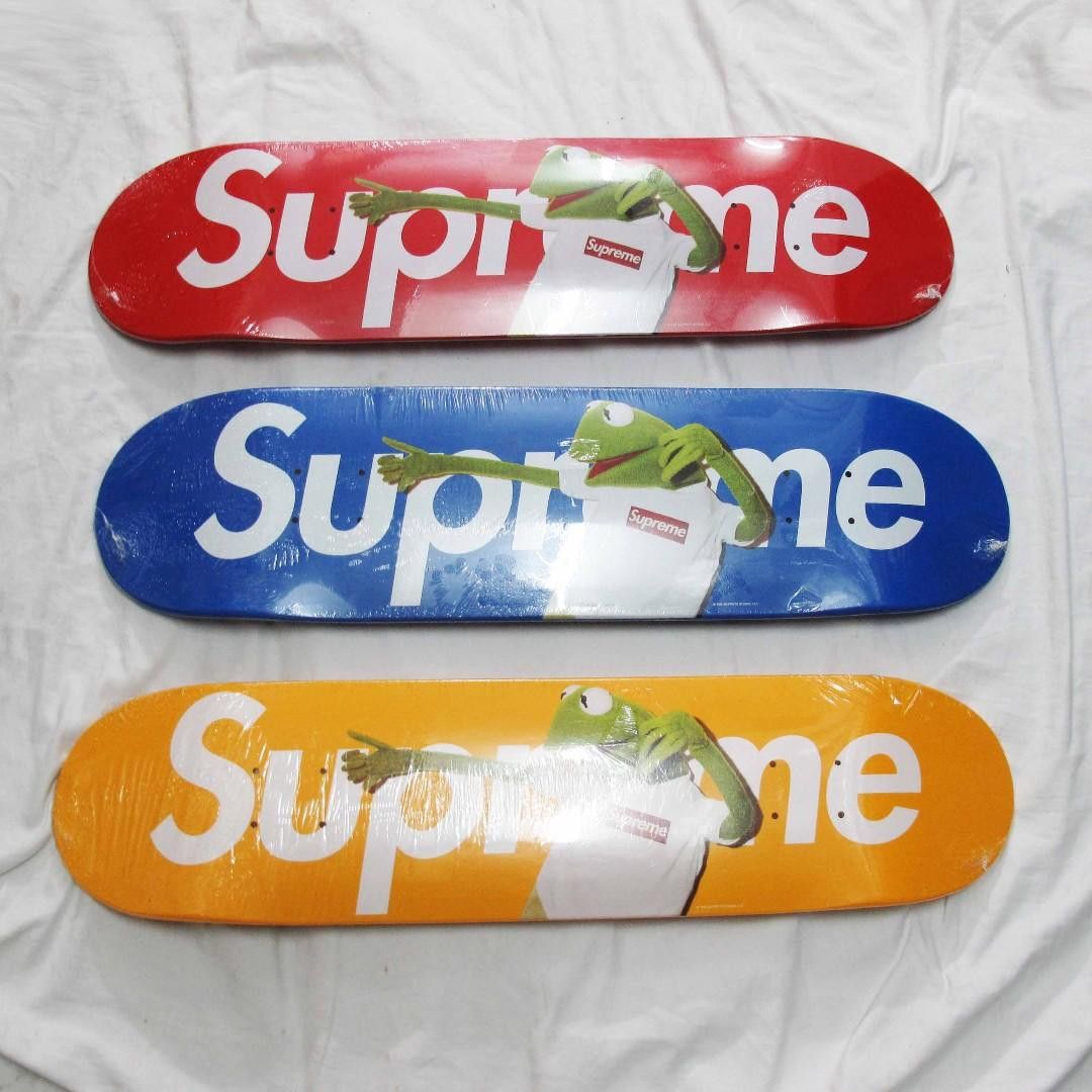 Supreme kermit the outlet frog skateboard