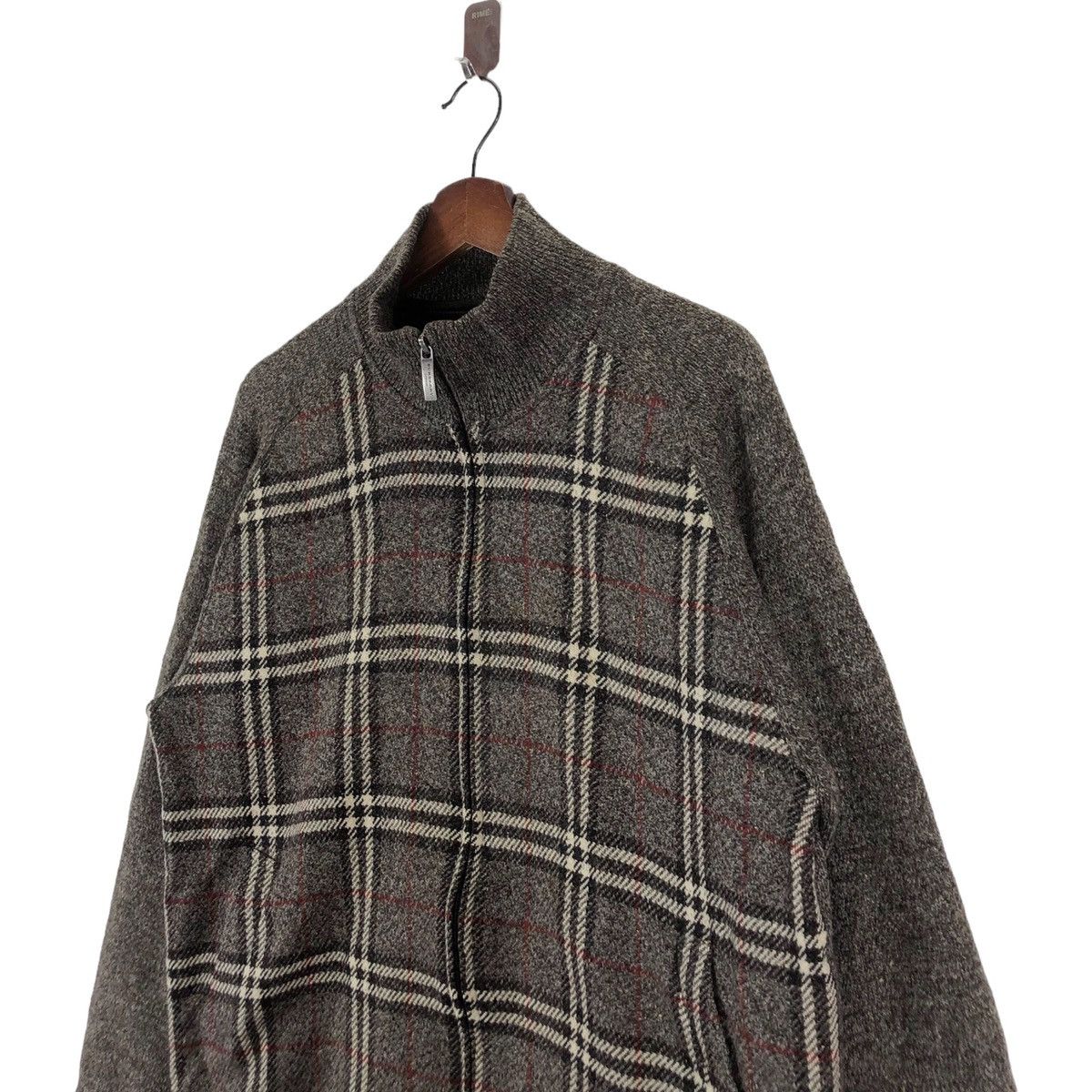 Burberry VINRAGE BURBERRY OF LONDON NOVA CHECK WOOL KNIT JACKET Size US L / EU 52-54 / 3 - 3 Thumbnail