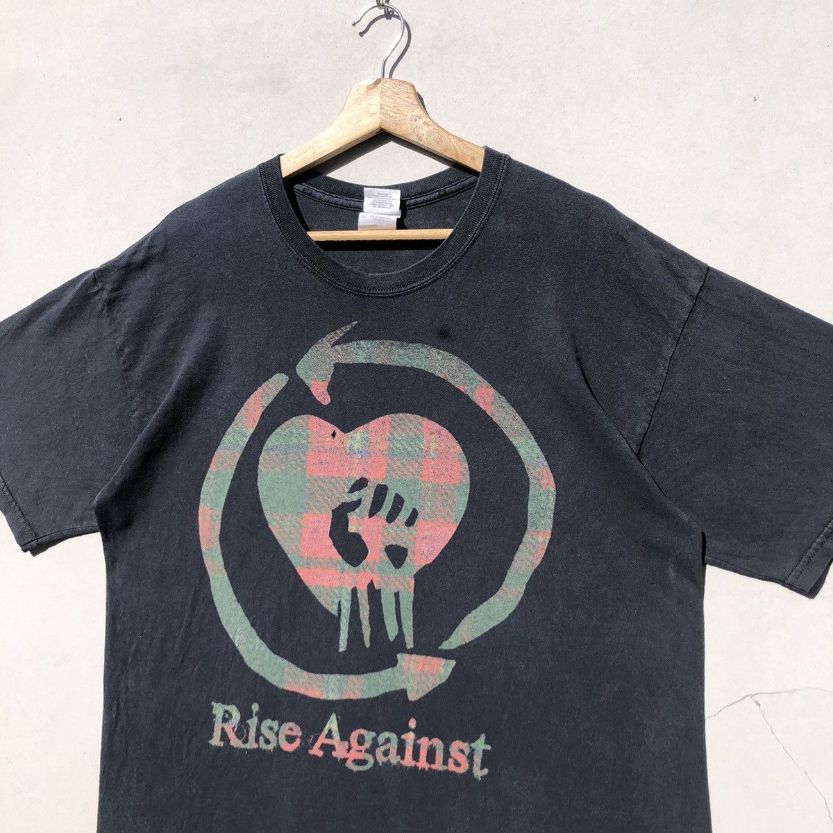 Band Tees 🔥Accept Binding Offer🔥 Rise Against Size US L / EU 52-54 / 3 - 2 Thumbnail