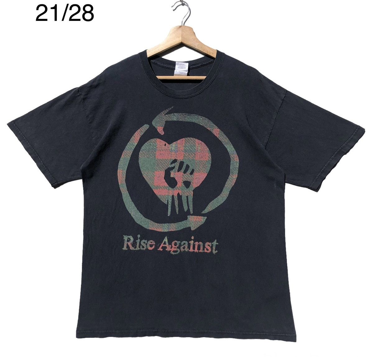 Band Tees 🔥Accept Binding Offer🔥 Rise Against Size US L / EU 52-54 / 3 - 1 Thumbnail