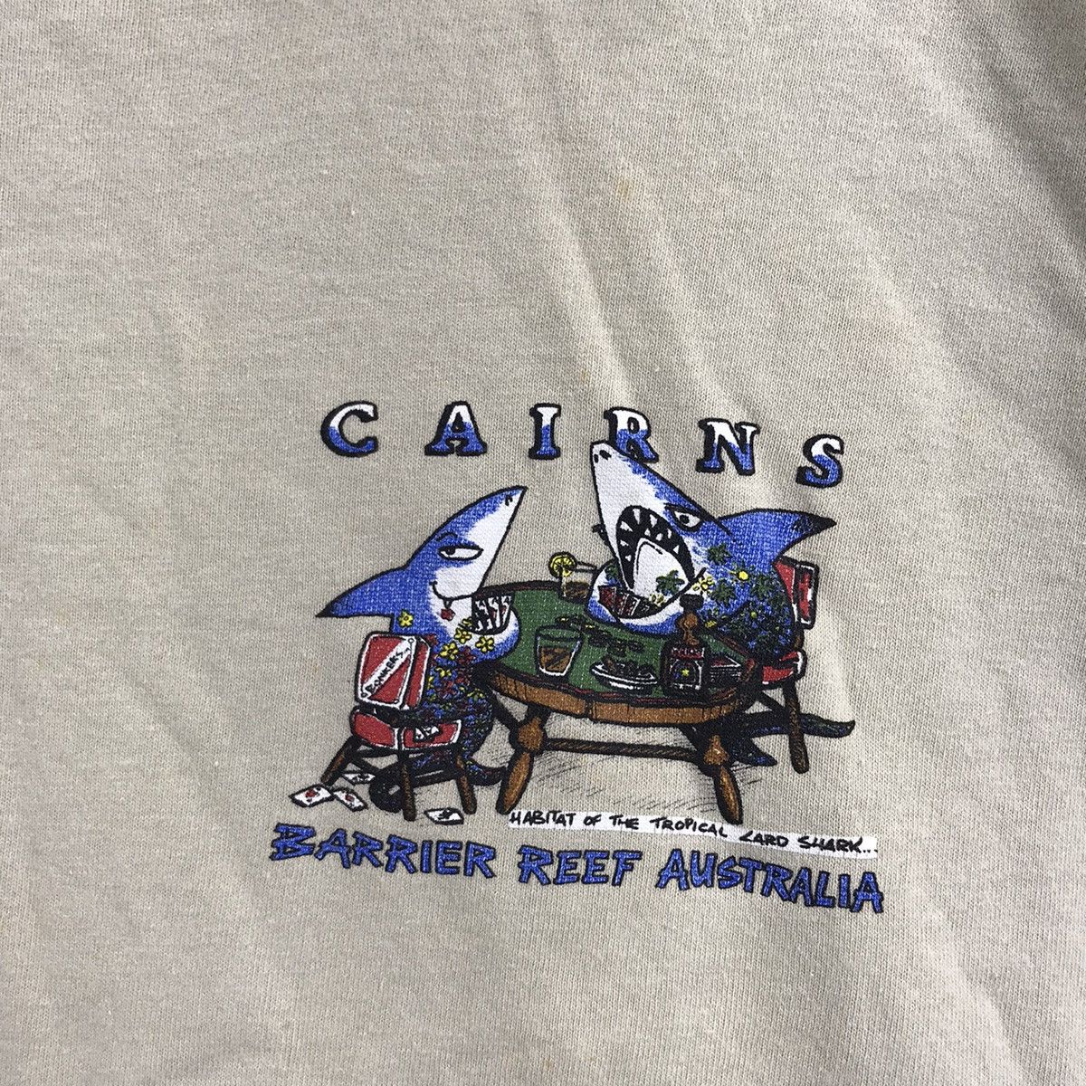 Vintage Vintage BONKERS AUSTRALIA CAIRNS Surf Hawaii Surfing T Shirt Size US M / EU 48-50 / 2 - 5 Thumbnail