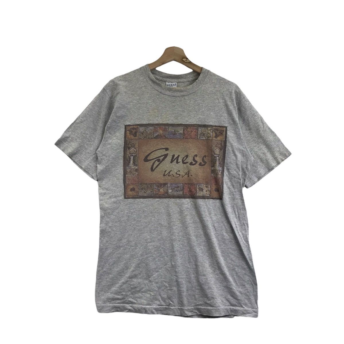 Guess Vintage GUESS USA American Tradition Grey T Shirt Stripes Size US S / EU 44-46 / 1 - 1 Thumbnail