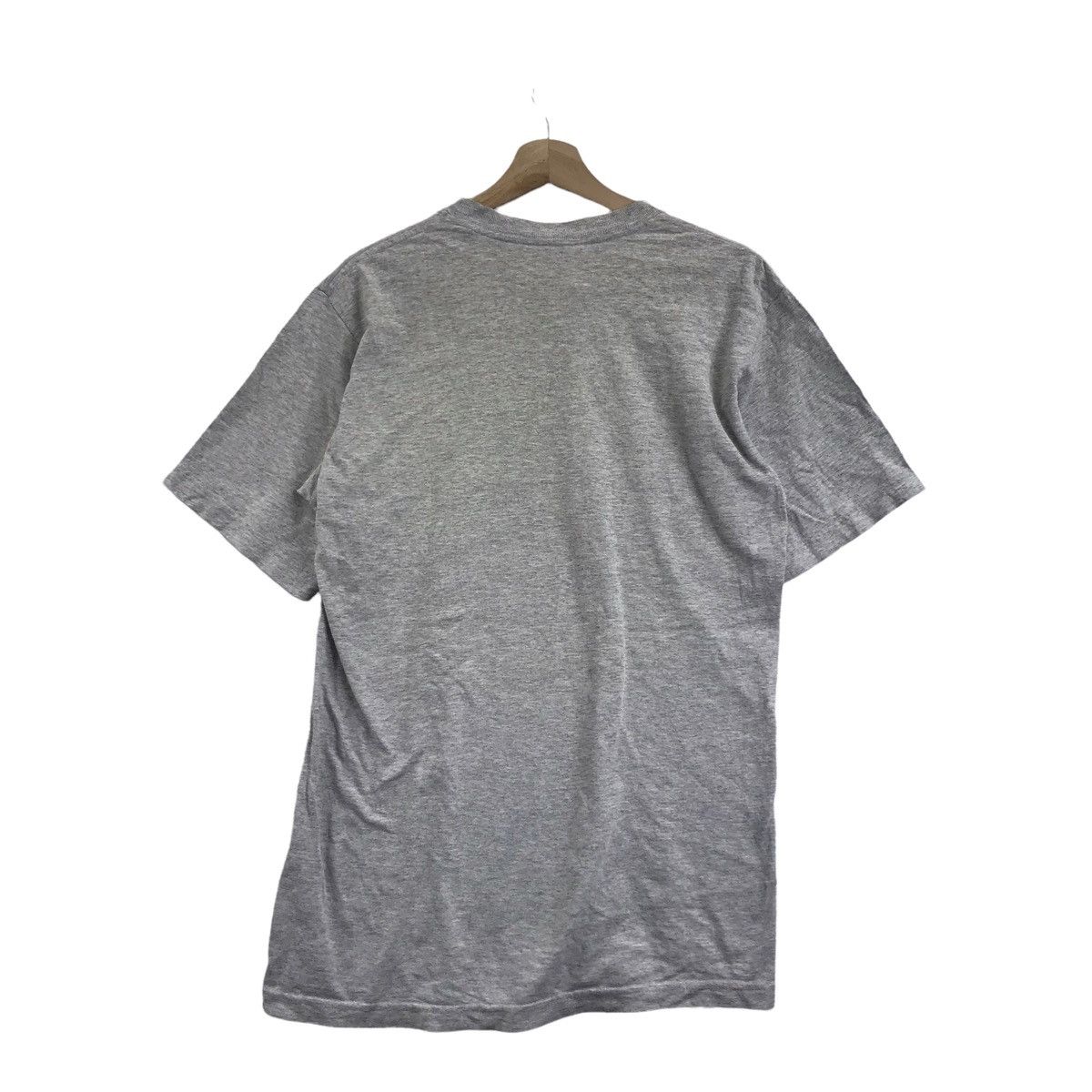 Guess Vintage GUESS USA American Tradition Grey T Shirt Stripes Size US S / EU 44-46 / 1 - 6 Thumbnail