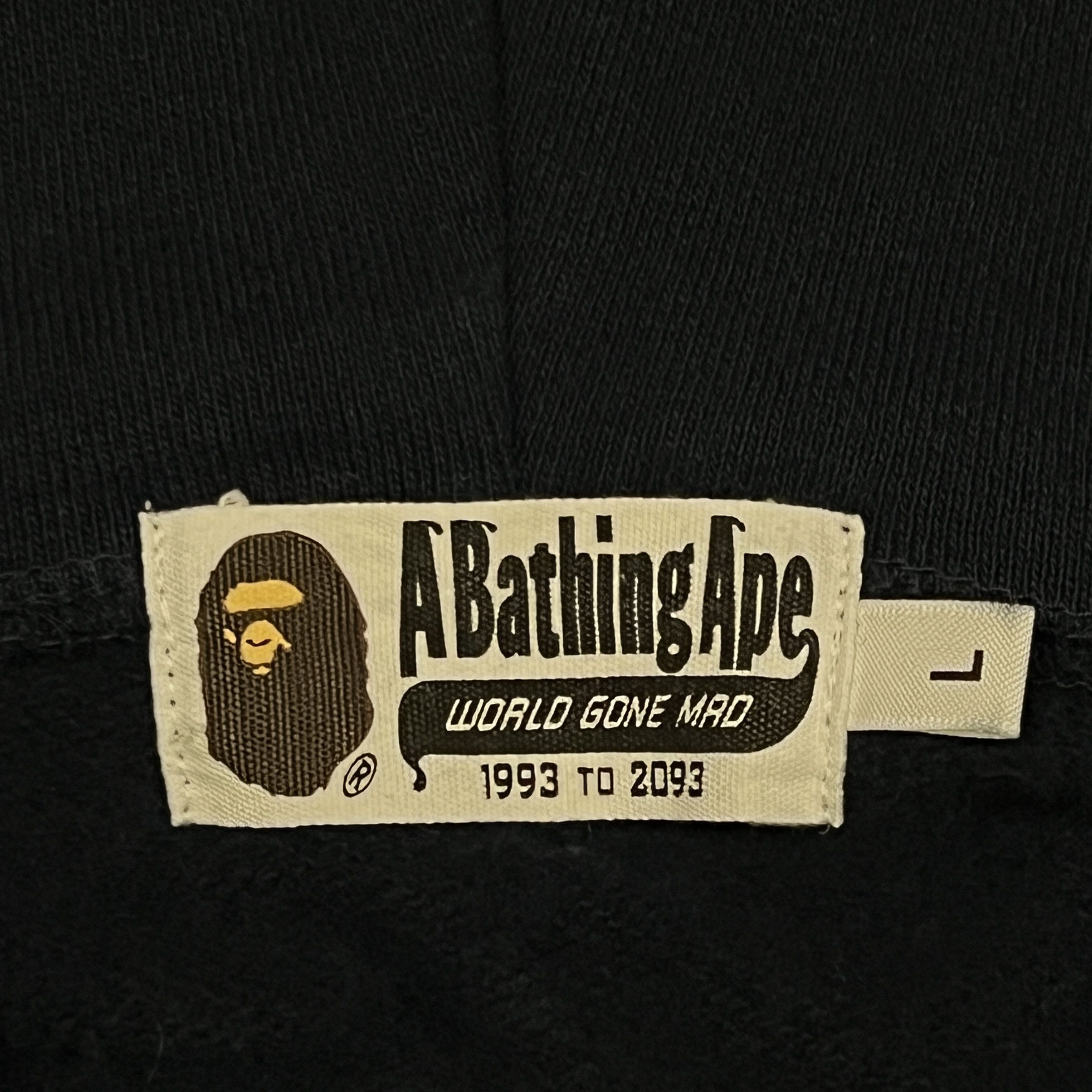 Bape Bape X Jaws Camo Shark Hoodie Size US L / EU 52-54 / 3 - 15 Thumbnail
