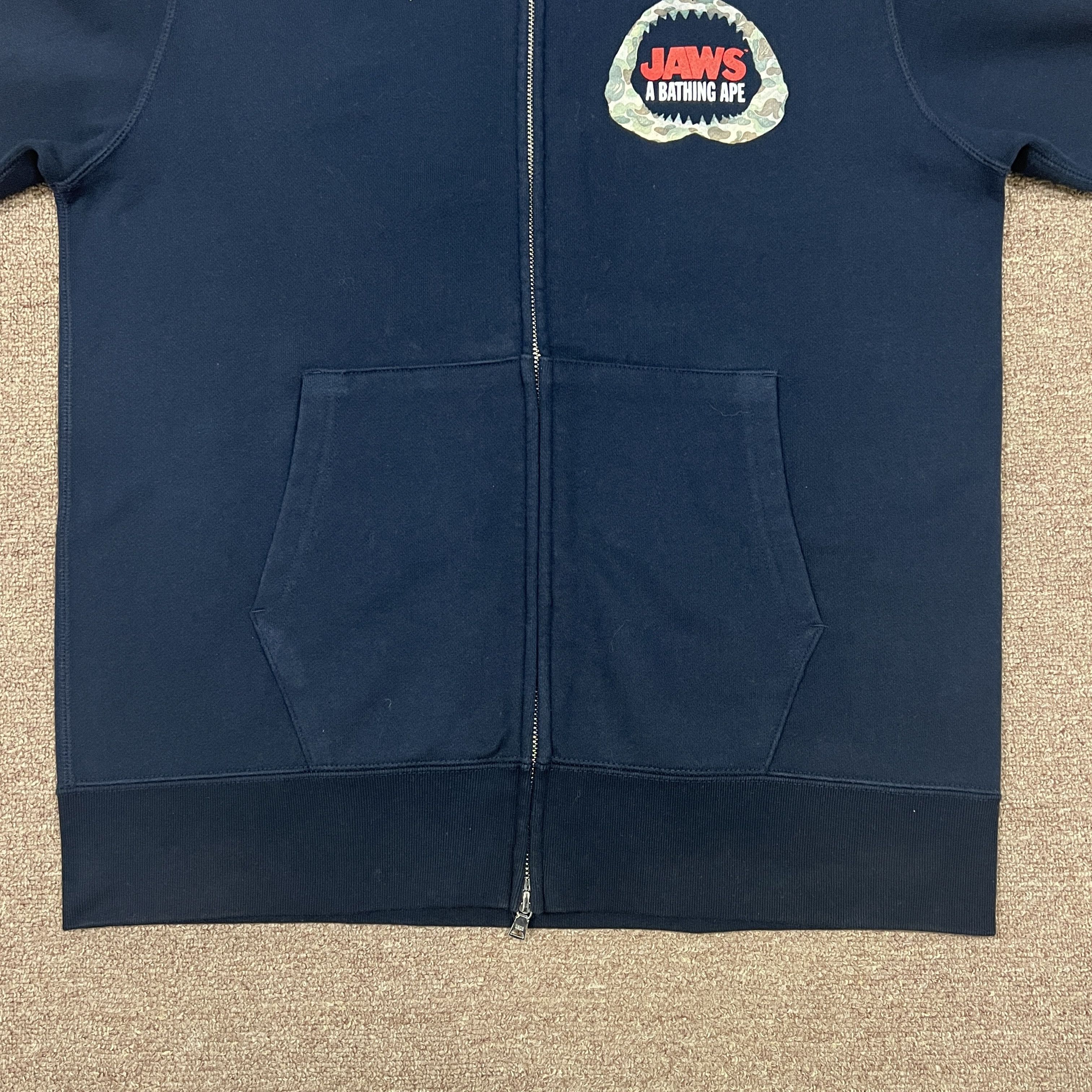 Bape Bape X Jaws Camo Shark Hoodie Size US L / EU 52-54 / 3 - 13 Thumbnail