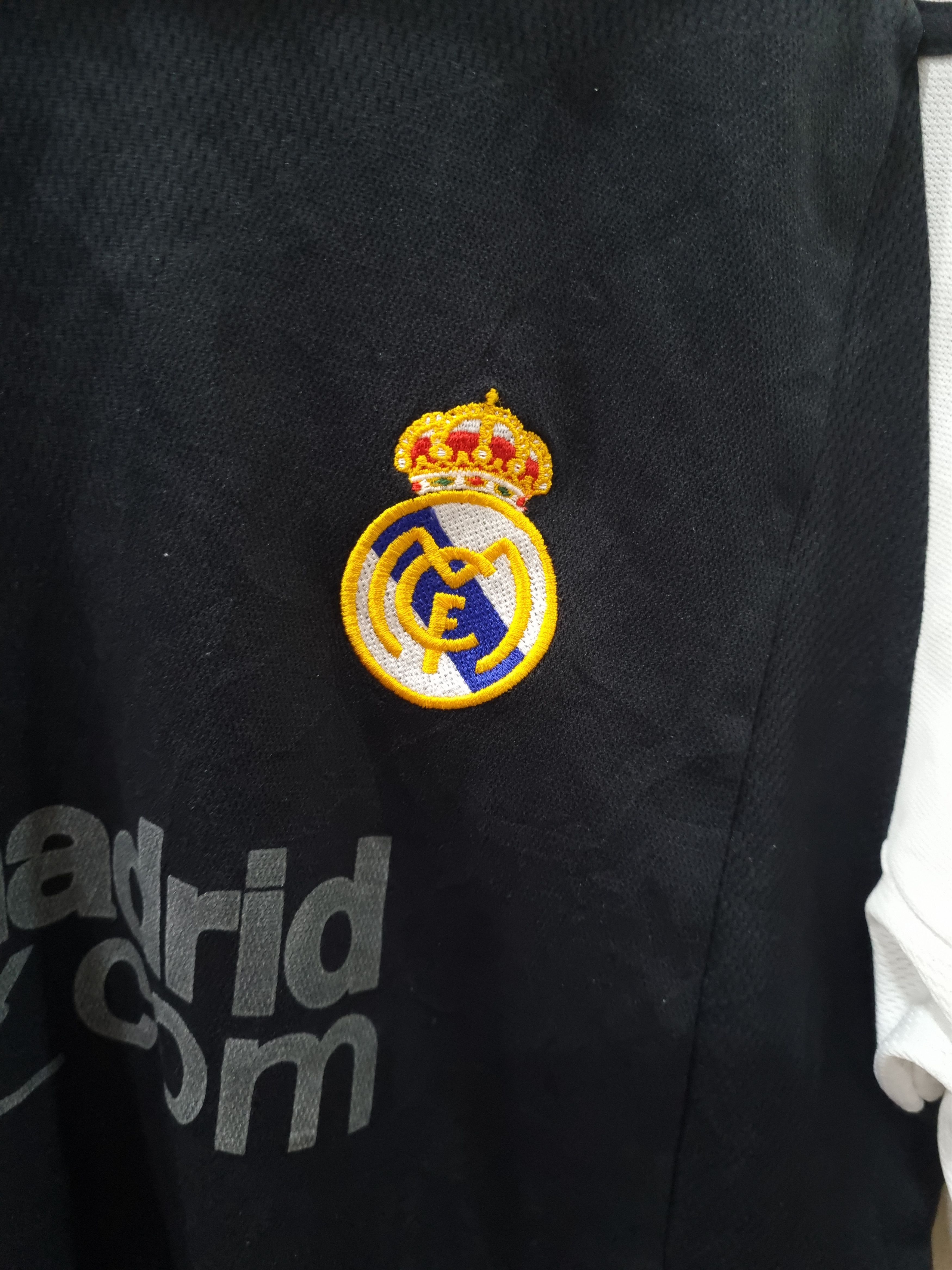 Adidas 🔥Vintage🔥 Adidas Jersey Realmadrid Size US M / EU 48-50 / 2 - 5 Thumbnail