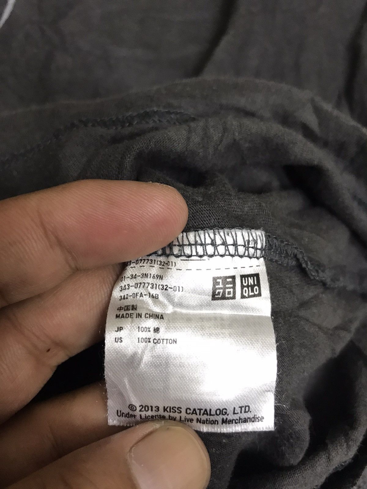 Band Tees × KISS × Uniqlo KISS X UNIQLO Shirt Size US M / EU 48-50 / 2 - 5 Thumbnail