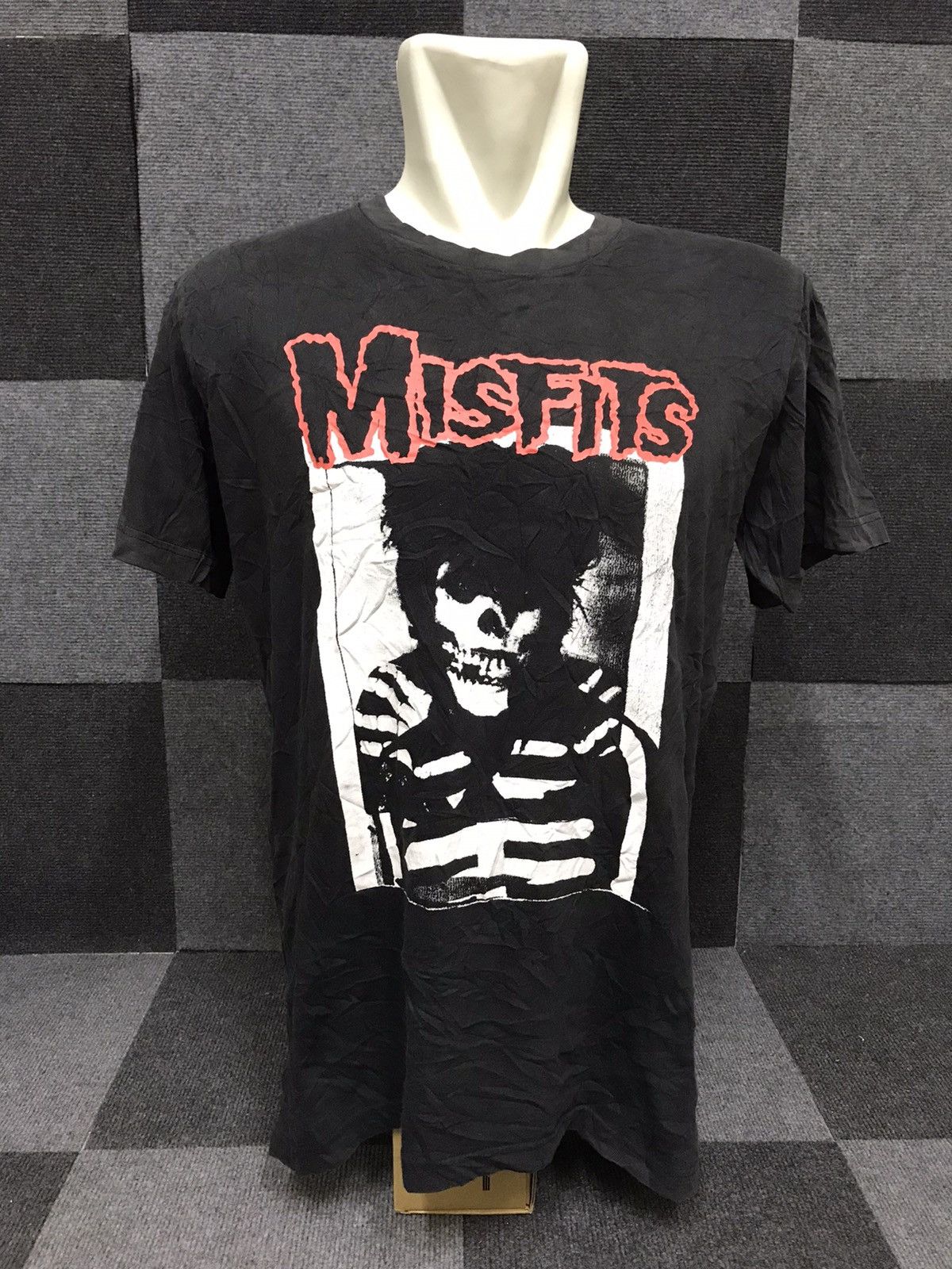 Band Tees × Misfits × Uniqlo MISFITS X uniqlo Shirt Size US M / EU 48-50 / 2 - 1 Thumbnail
