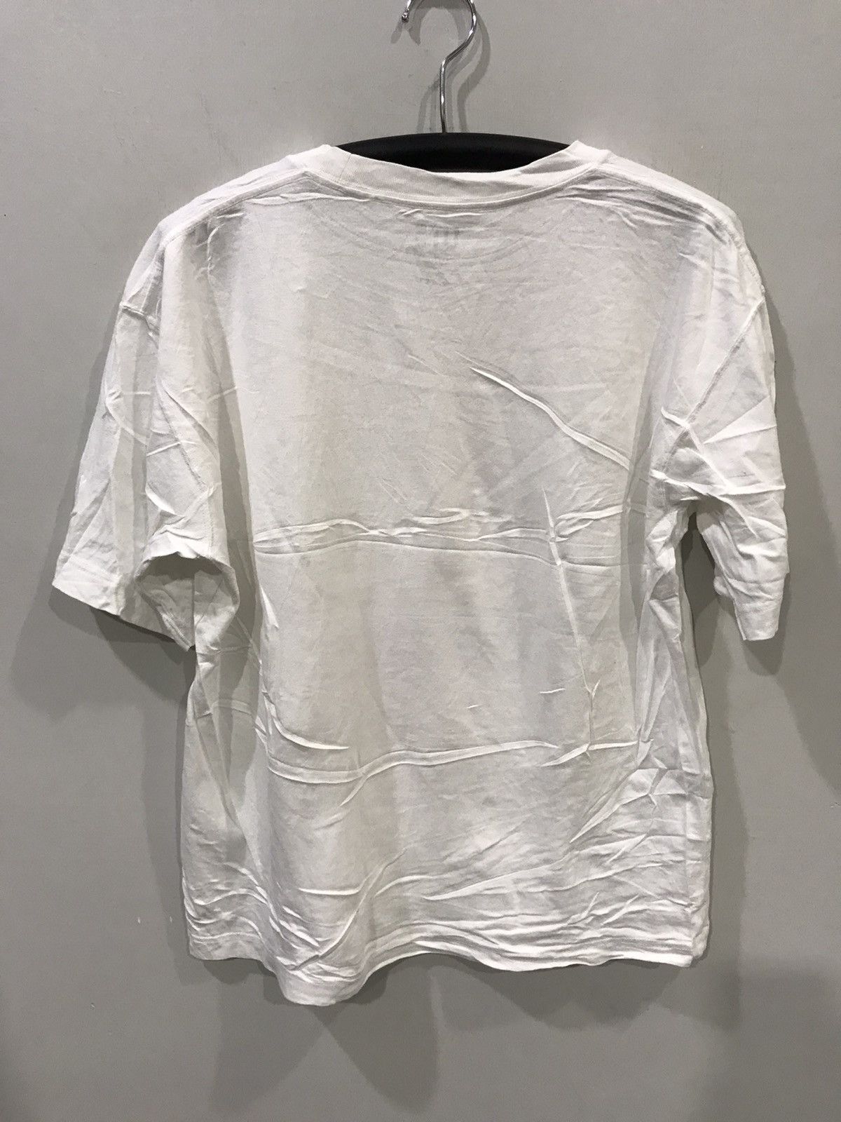 Futura × Japanese Brand × Uniqlo Uniqlo x FUTURA Big Logo Shirt Size US M / EU 48-50 / 2 - 4 Thumbnail